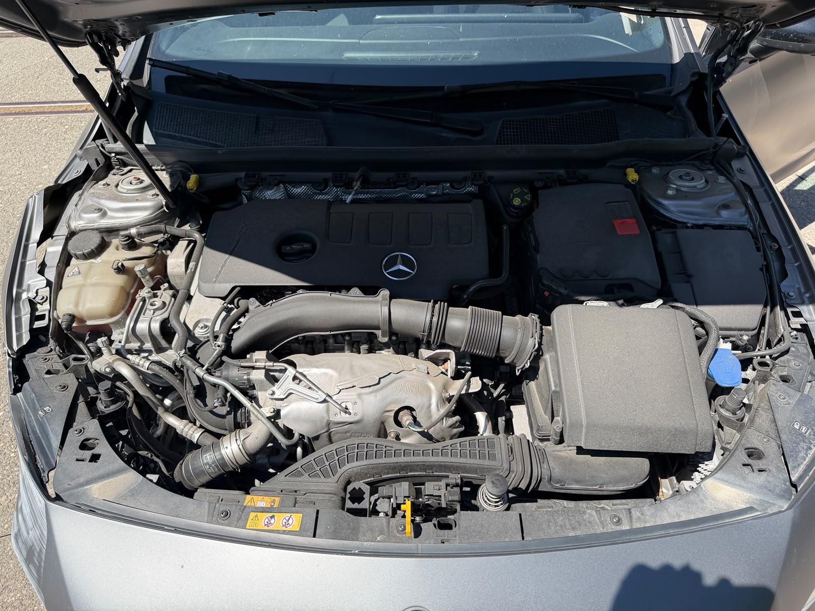 MERCEDES-BENZ A 250 AMG Line 7G-DCT-image-7