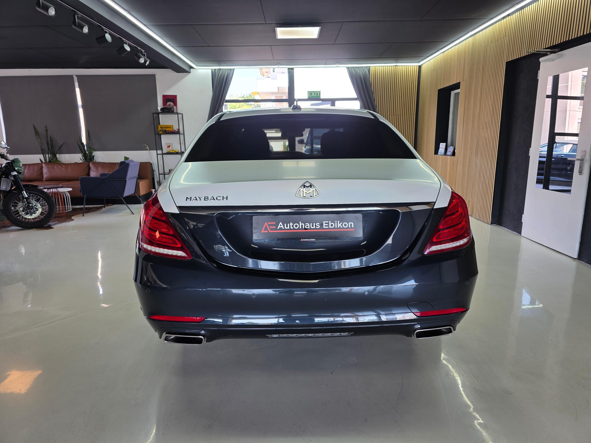 MERCEDES-BENZ S 500 4Matic 7G-Tronic Maybach-image-5