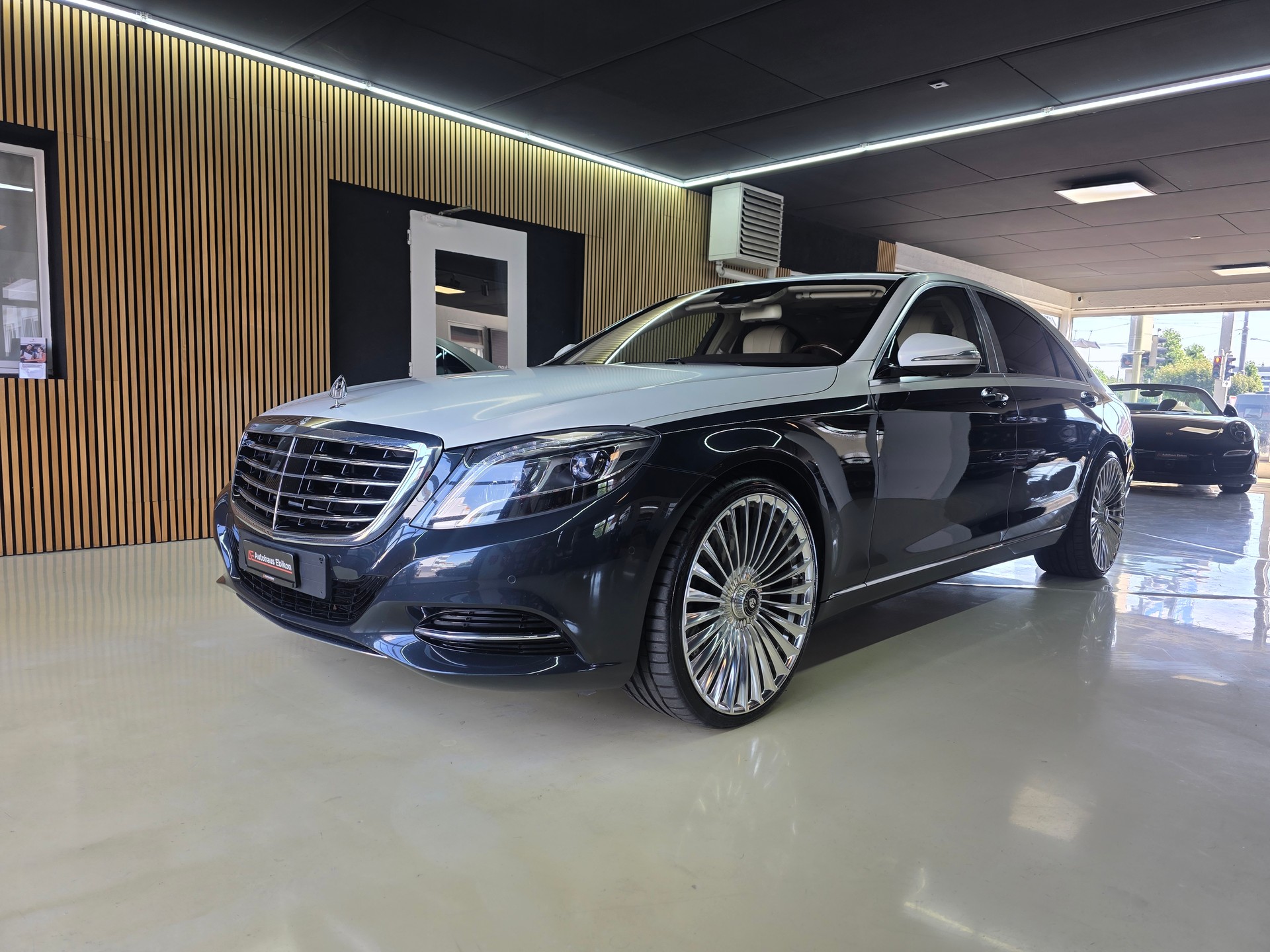 MERCEDES-BENZ S 500 4Matic 7G-Tronic Maybach-showroom-element-2