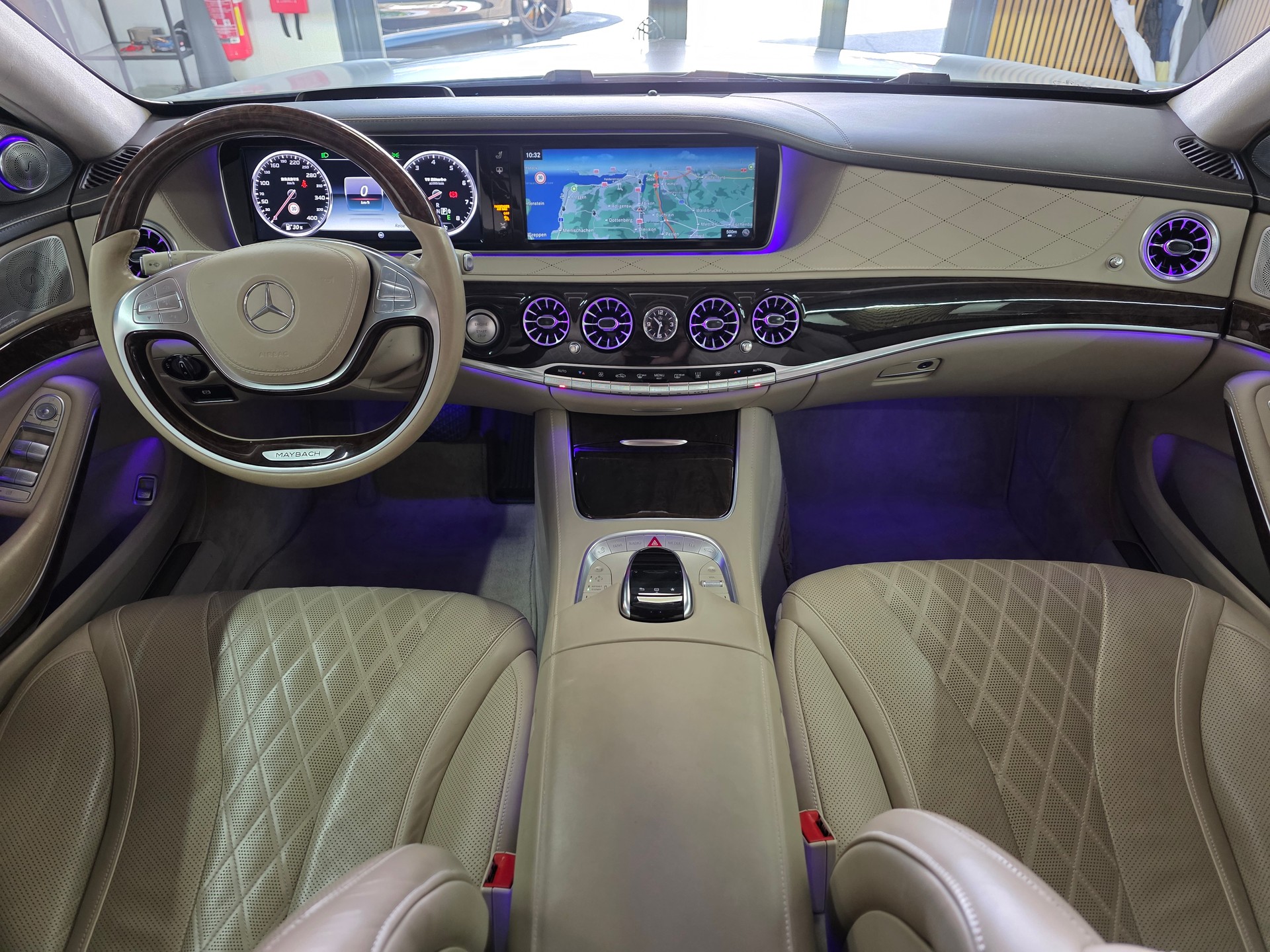 MERCEDES-BENZ S 500 4Matic 7G-Tronic Maybach-image-11