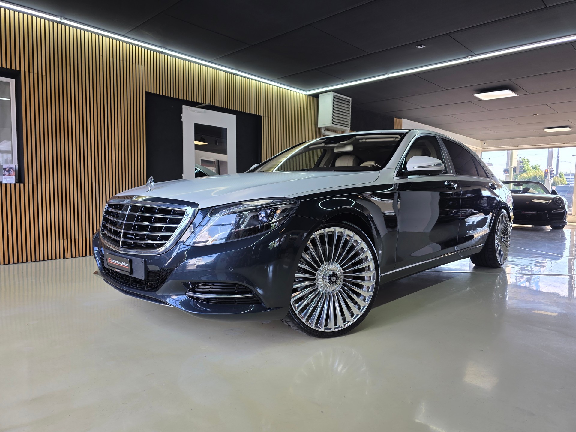MERCEDES-BENZ S 500 4Matic 7G-Tronic Maybach