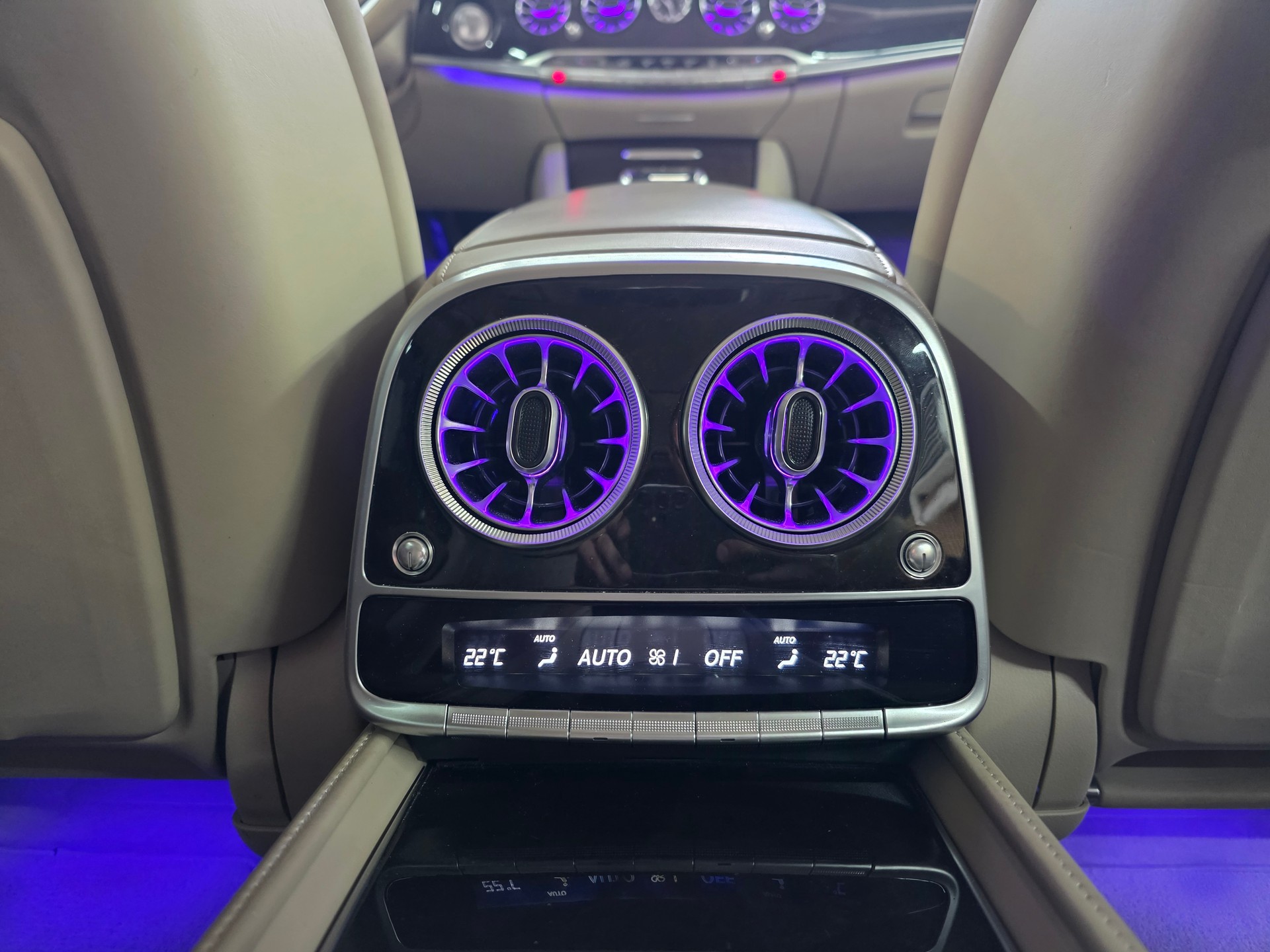 MERCEDES-BENZ S 500 4Matic 7G-Tronic Maybach-image-22
