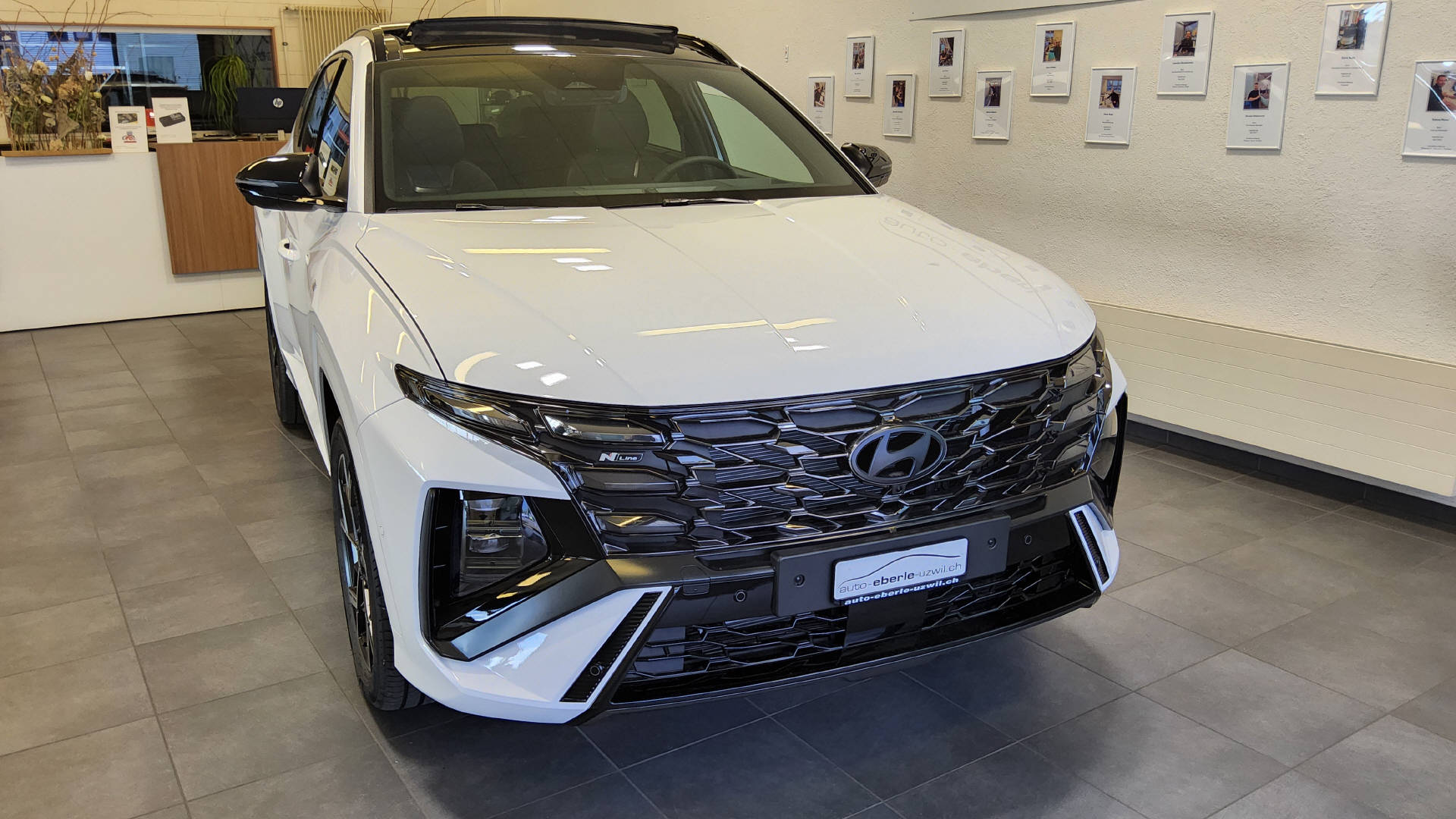 HYUNDAI Tucson 1.6 T-GDi HEV N-Line 4WD-image-2