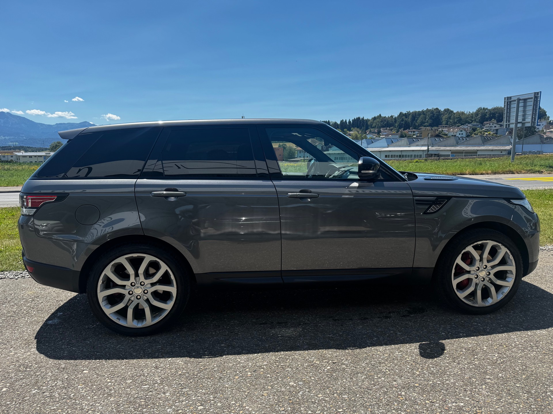 LAND ROVER Range Rover Sport 3.0 SDV6 HSE Automatic-image-3