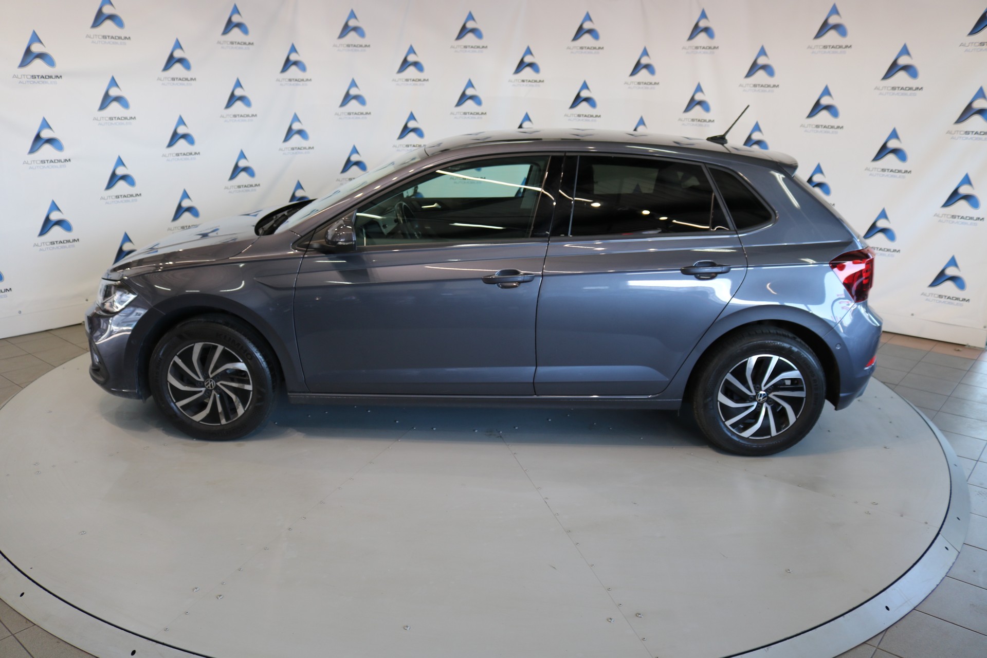 VW Polo 1.0 TSI Style DSG-image-17