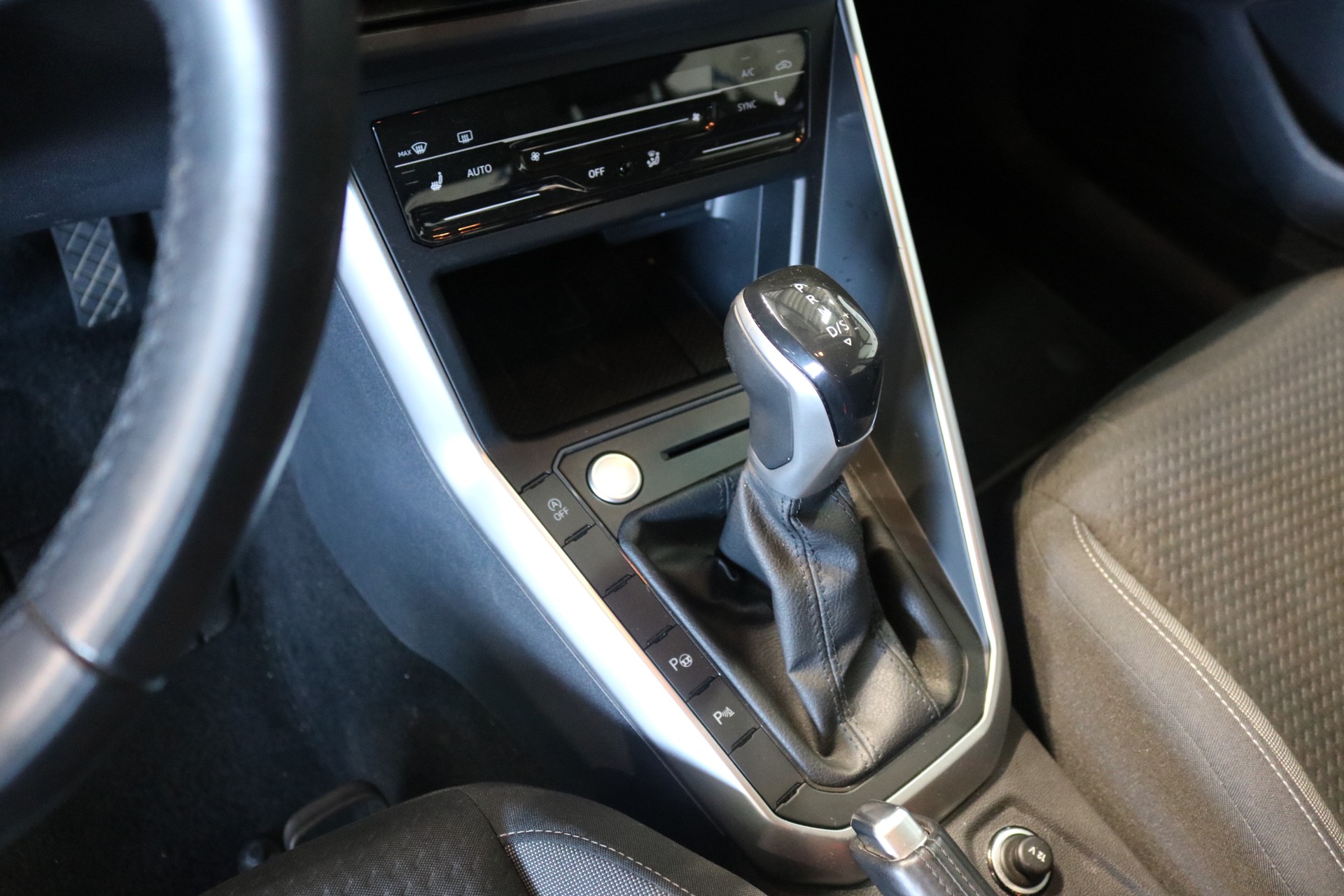 VW Polo 1.0 TSI Style DSG-image-39