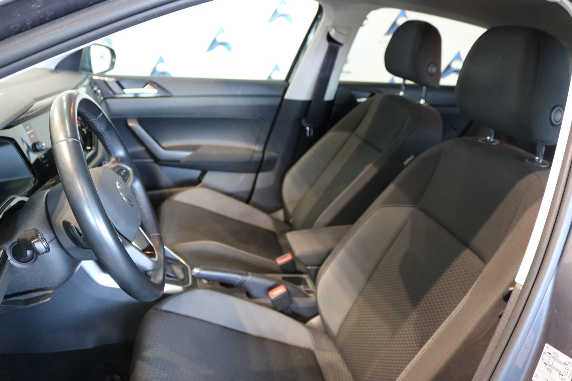 VW Polo 1.0 TSI Style DSG-image-4