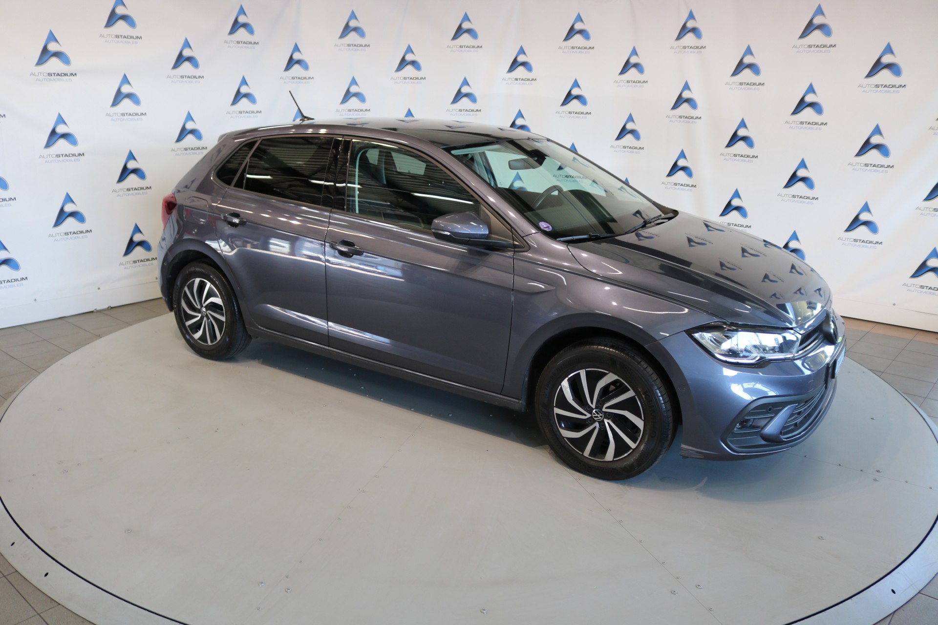 VW Polo 1.0 TSI Style DSG-image-30