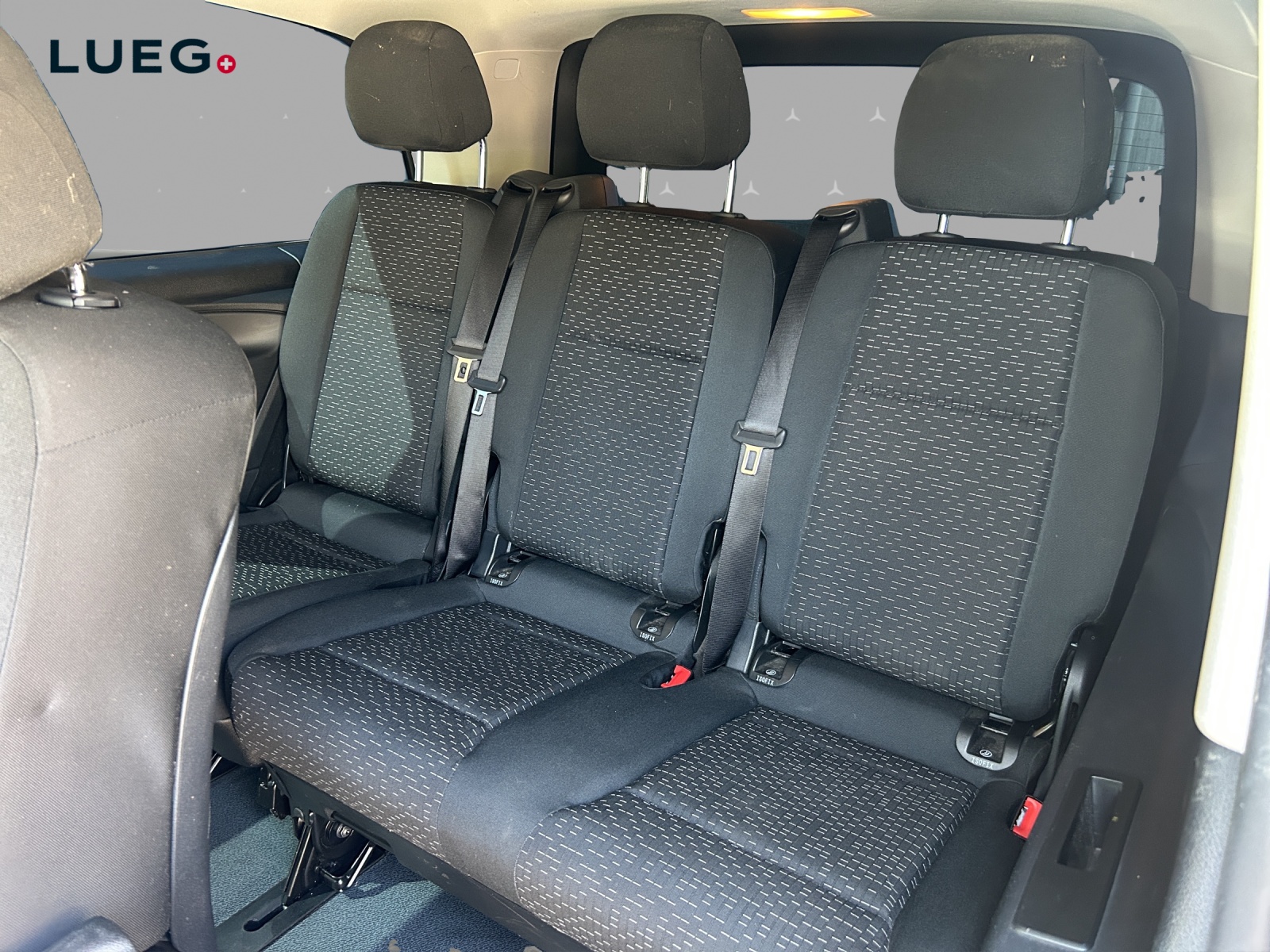 MERCEDES-BENZ Vito 124 CDI Lang Base Tourer 4Matic 9G-Tronic-image-14