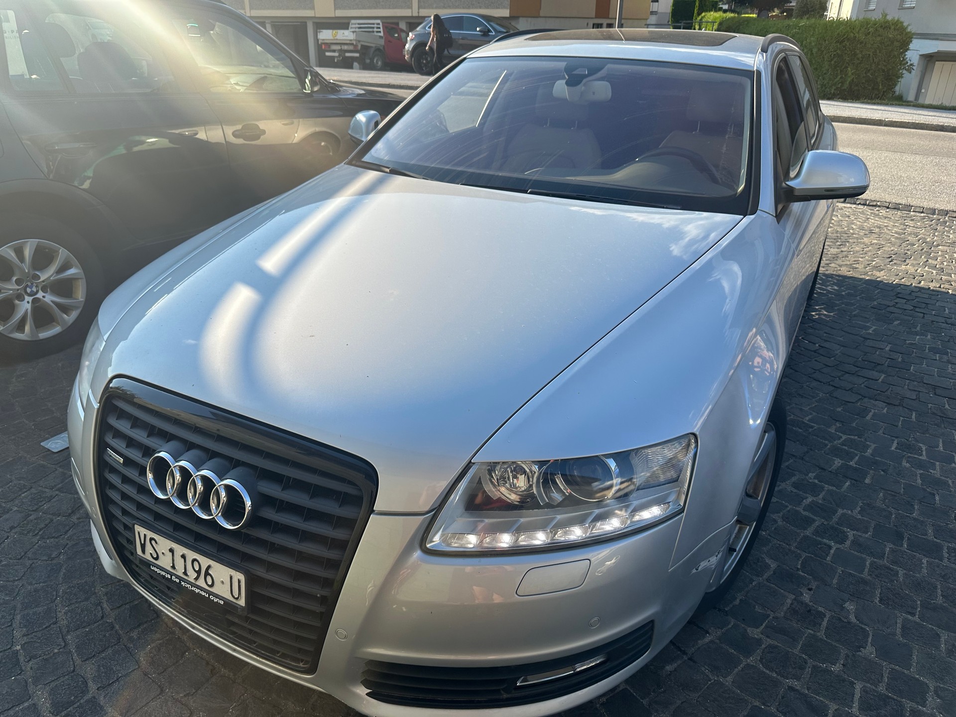 AUDI A6 Avant 4.2 V8 FSI quattro tiptronic-image-8