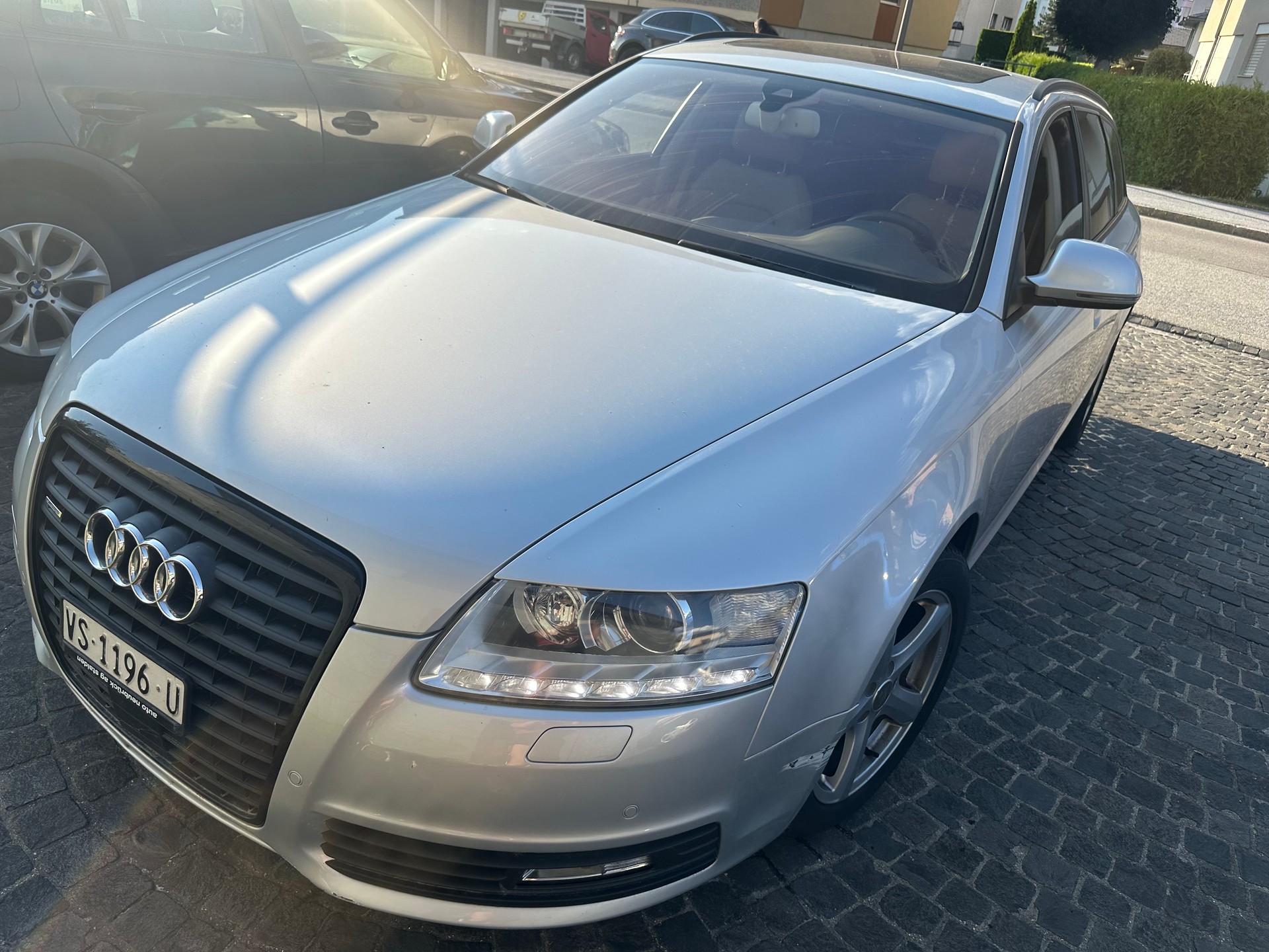 AUDI A6 Avant 4.2 V8 FSI quattro tiptronic-image-7