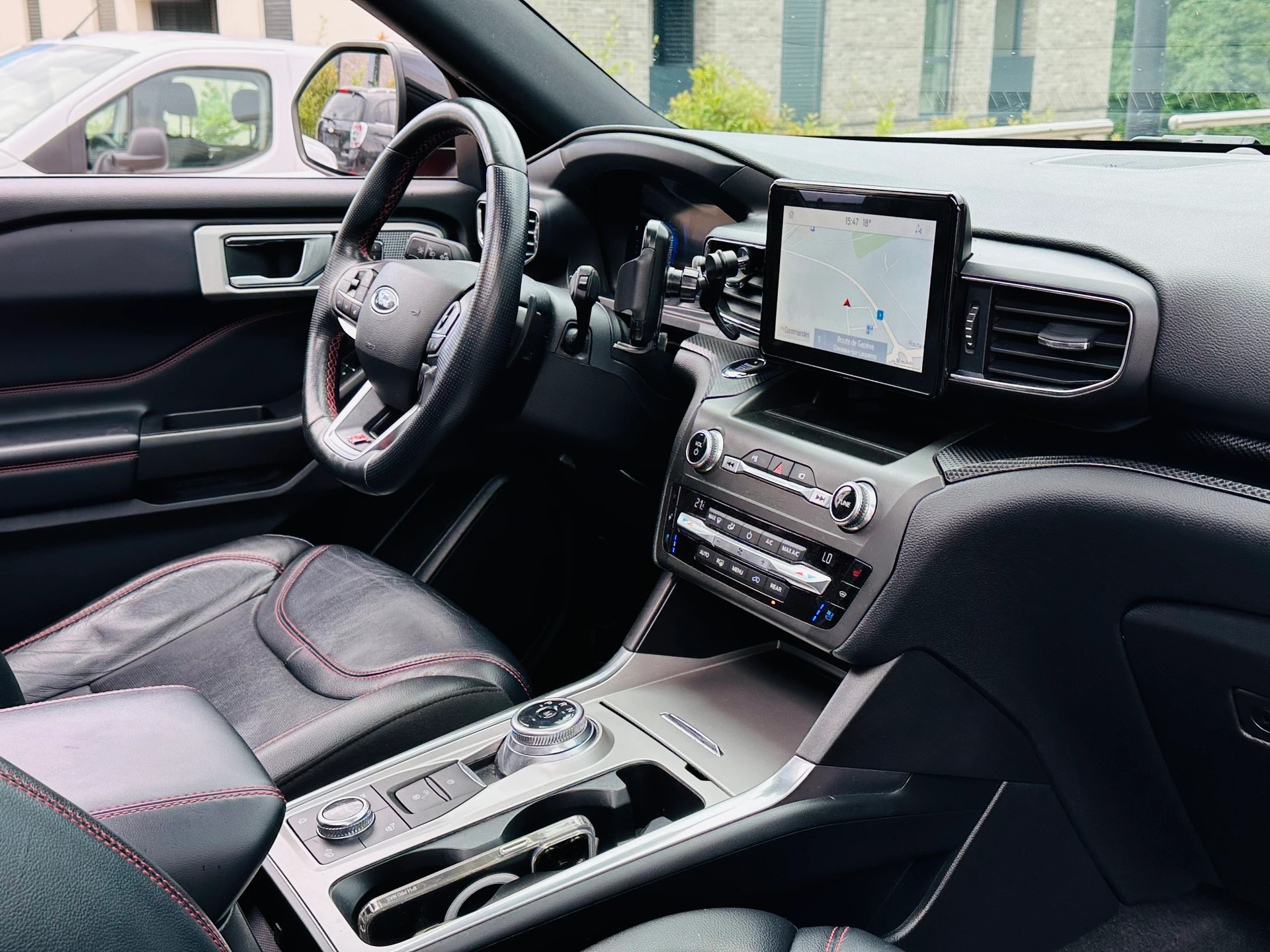 FORD Explorer 3.0 EcoB. Plug-in-Hybrid ST-Line 4WD Aut.-image-15