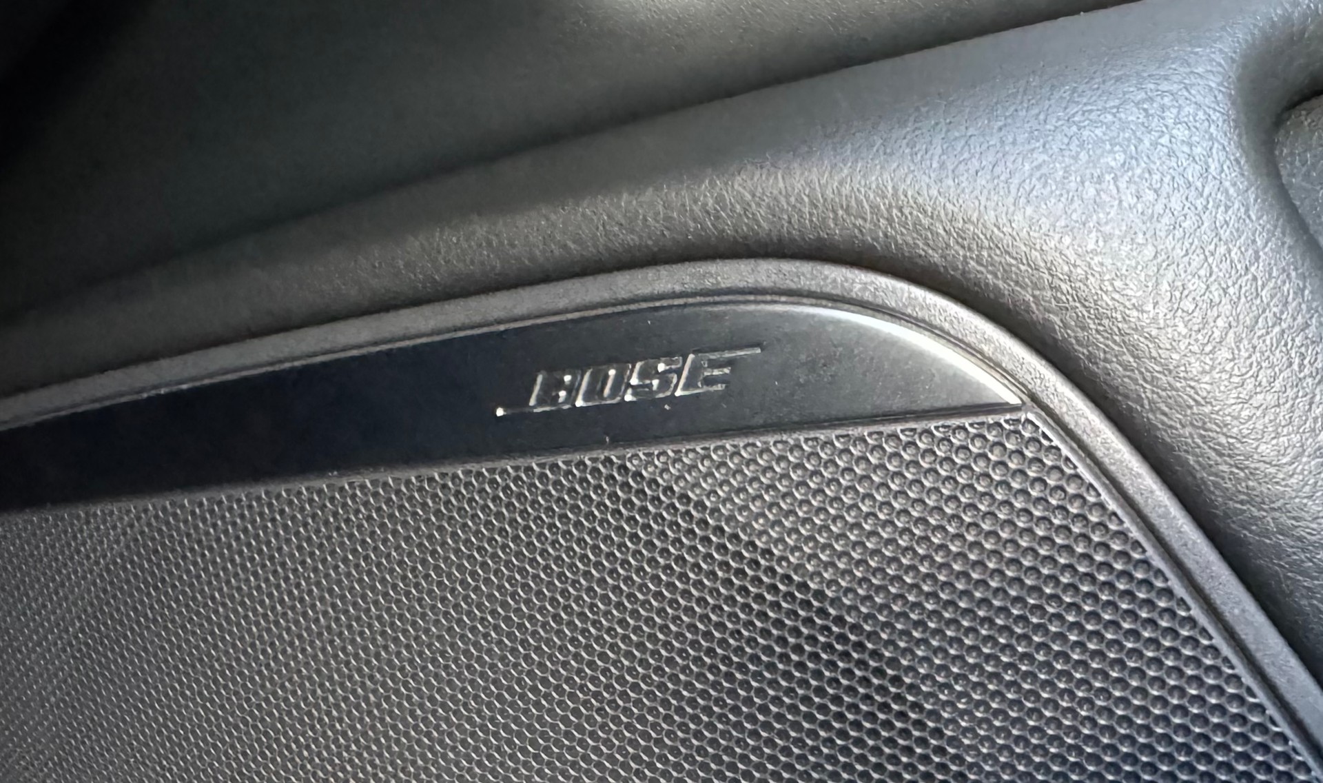 AUDI RS6 Avant 4.0 TFSI V8 quattro Tiptronic-image-21