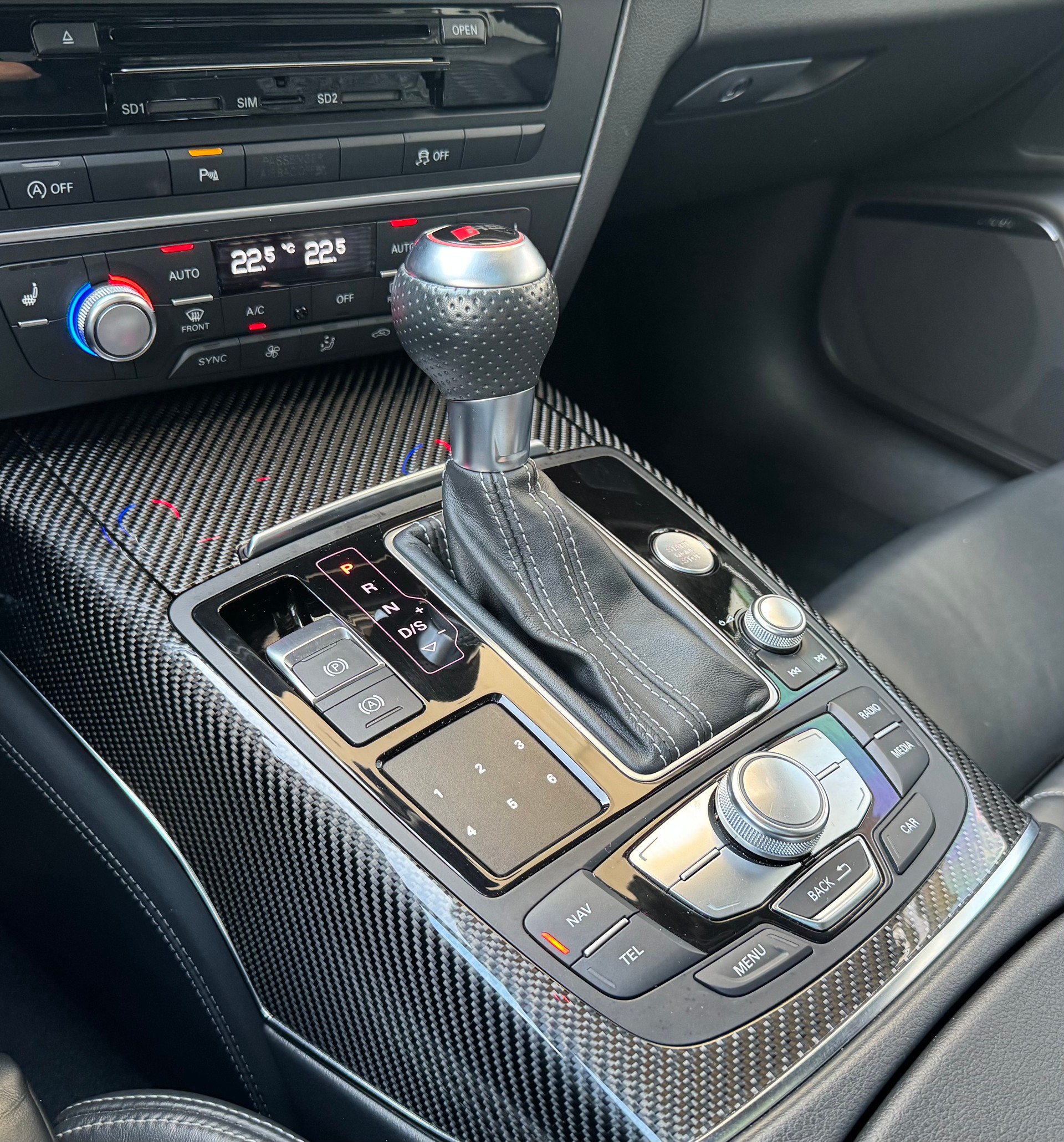 AUDI RS6 Avant 4.0 TFSI V8 quattro Tiptronic-image-20