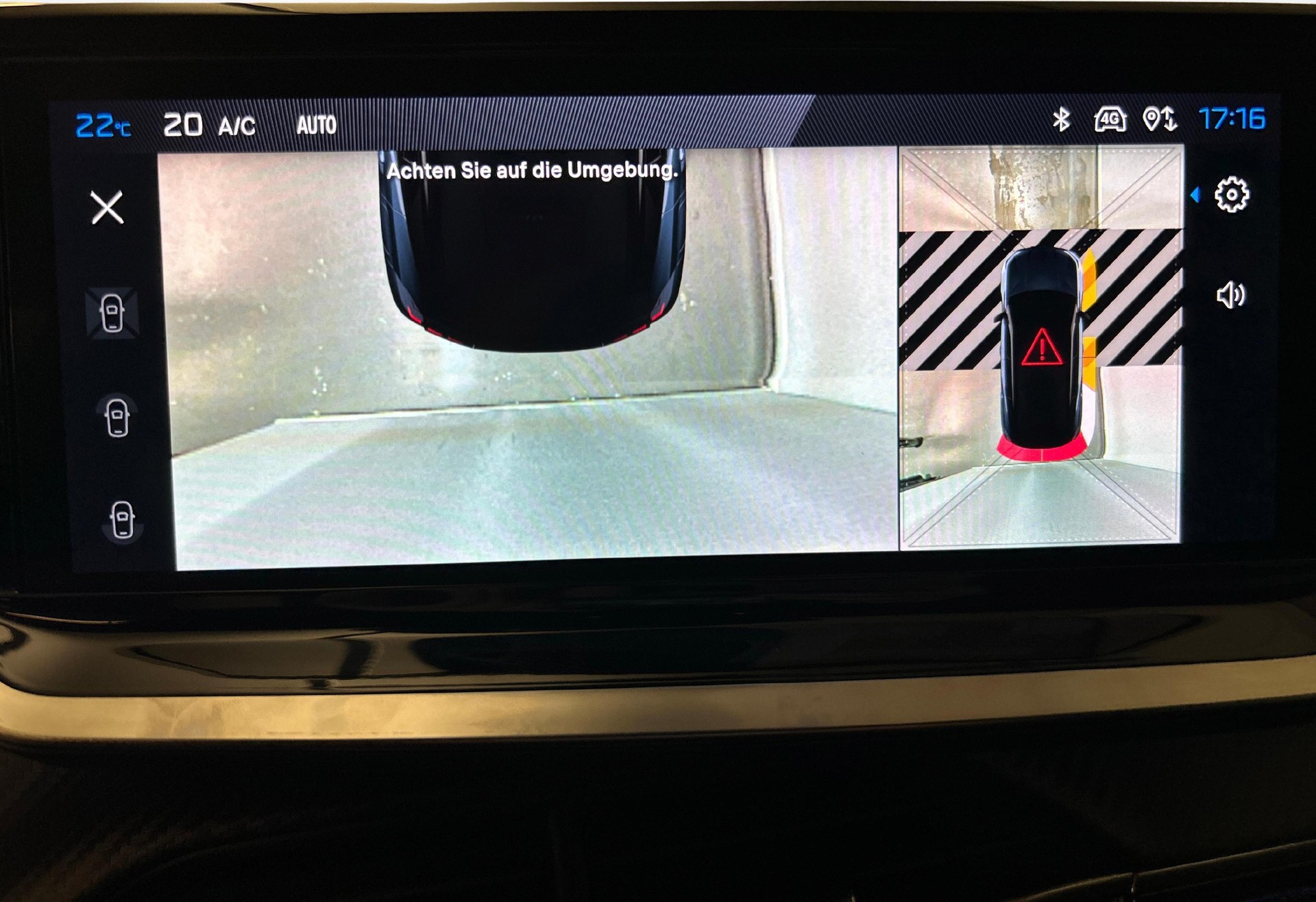 PEUGEOT 2008 1.2 Hybrid 145 GT-image-8