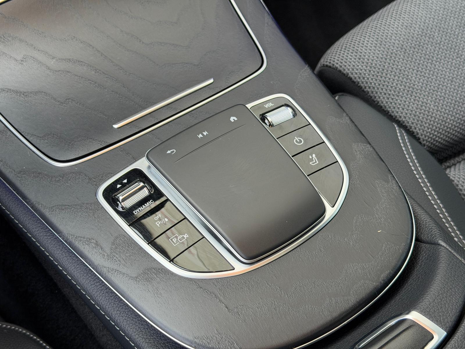 MERCEDES-BENZ E 220 d All-Terrain 4Matic Exclusive 9G-Tronic *Luftfahrwerk*-image-21