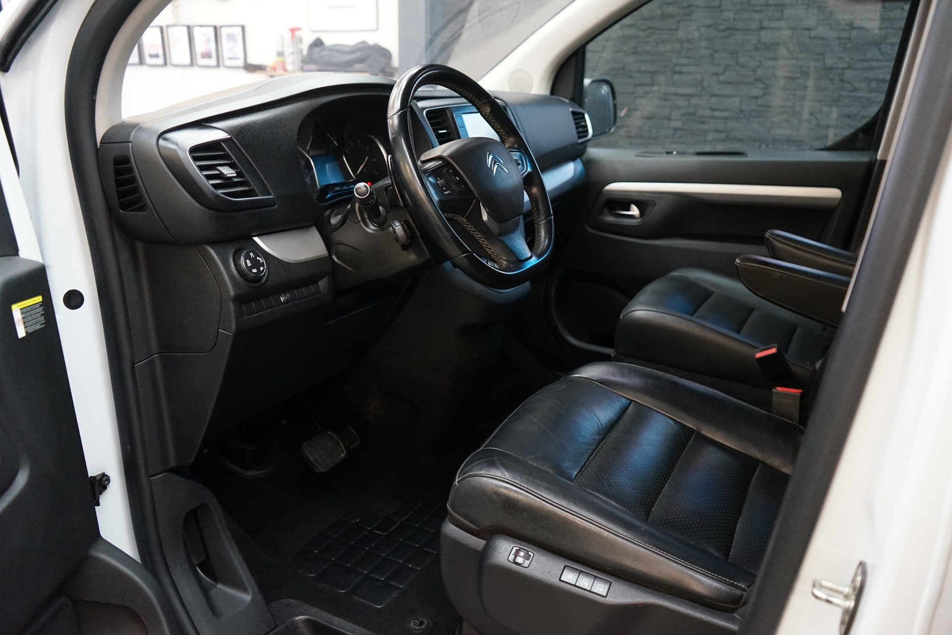 CITROEN Spacetourer EO 2.0 BlueHDi Business Lounge M EAT8-showroom-element-3