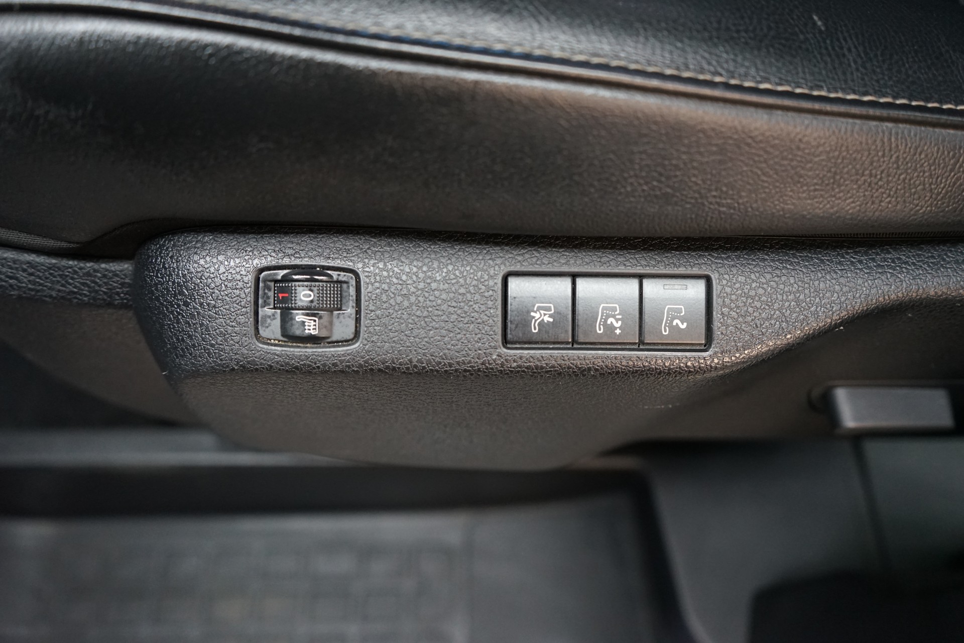 CITROEN Spacetourer EO 2.0 BlueHDi Business Lounge M EAT8-image-8