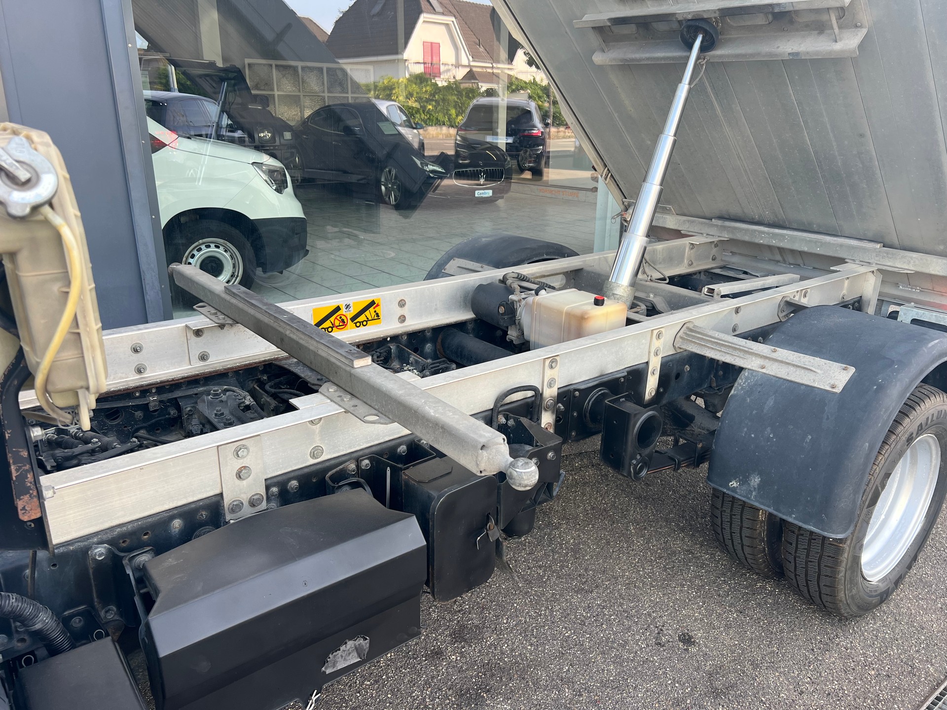 MITSUBISHI FUSO Canter 3S13-image-5