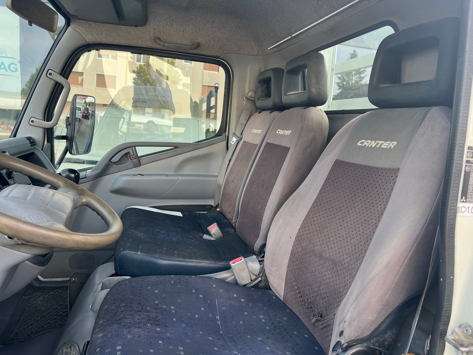 MITSUBISHI FUSO Canter 3S13-image-16
