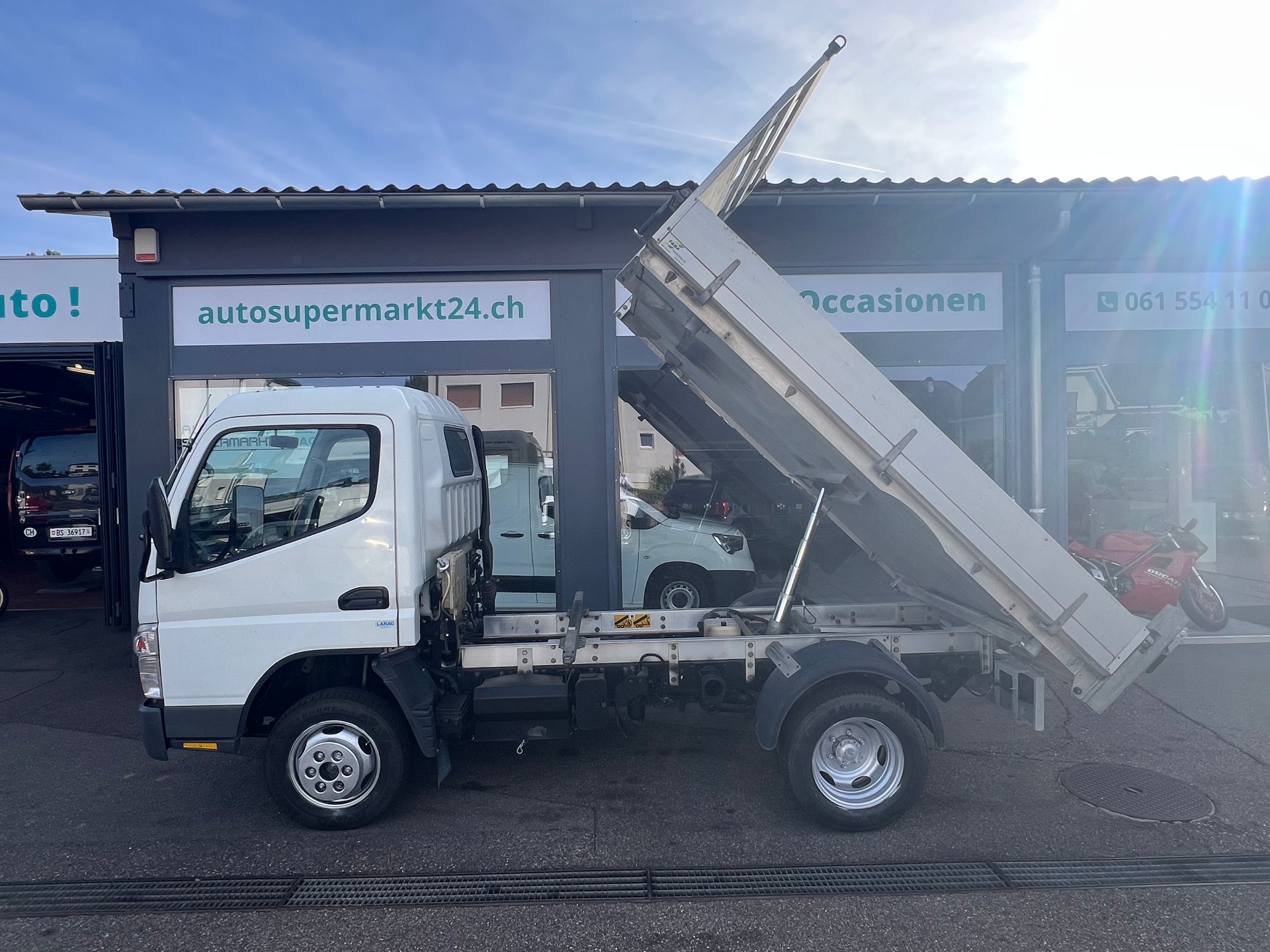 MITSUBISHI FUSO Canter 3S13-image-4