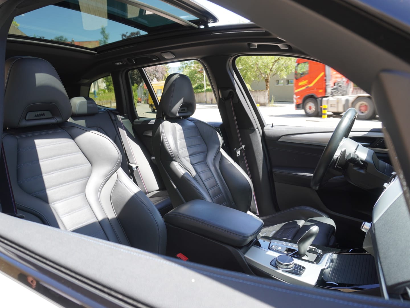 BMW M40d-image-5