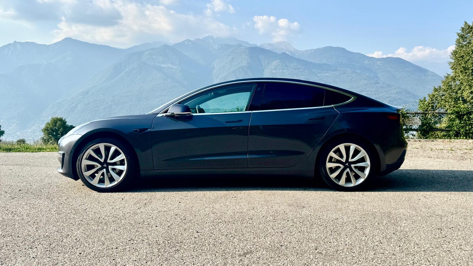 TESLA Long Range-image-2