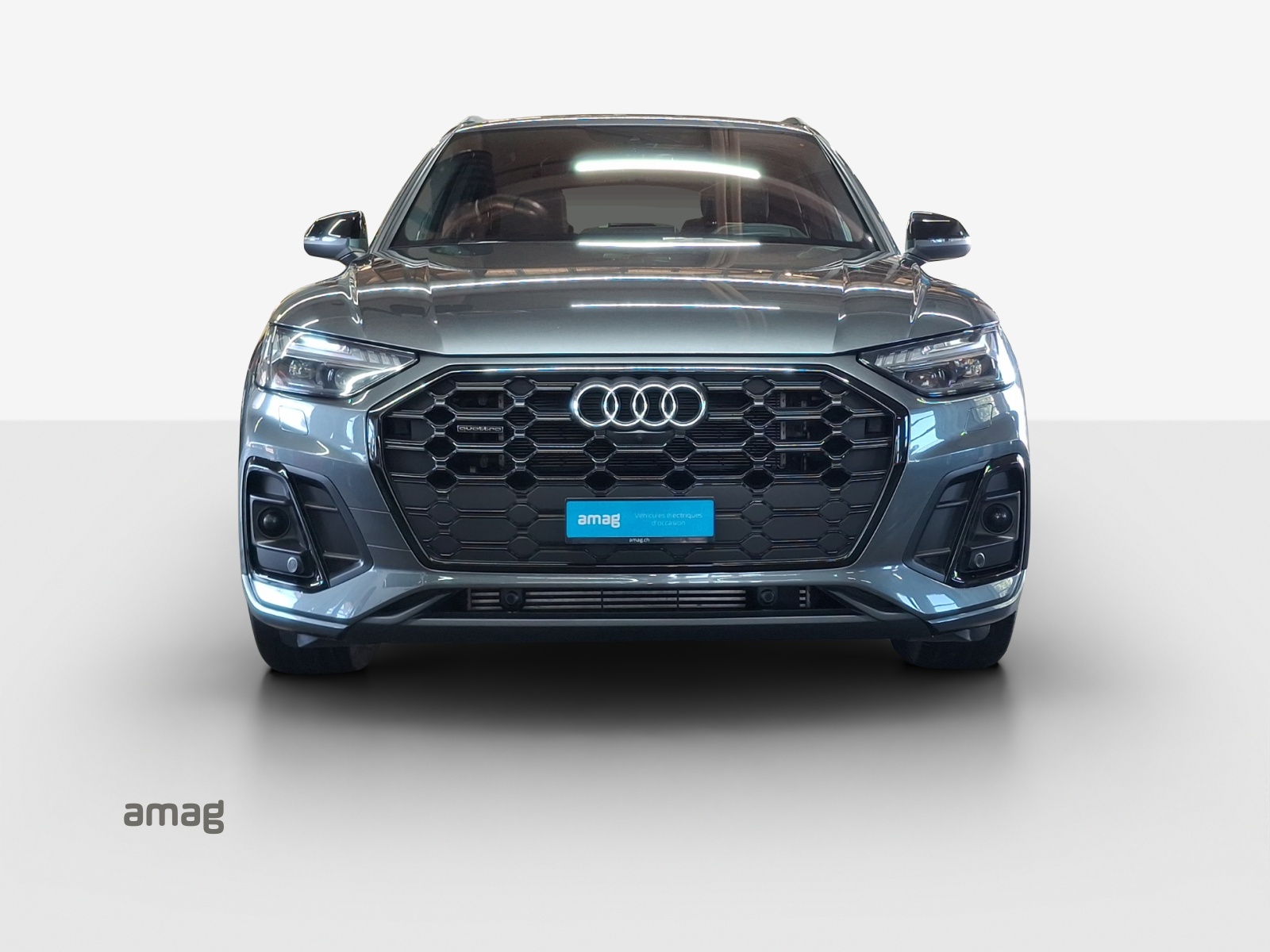 AUDI Q5 55 TFSI e PHEV S line quattro S-tronic-image-5