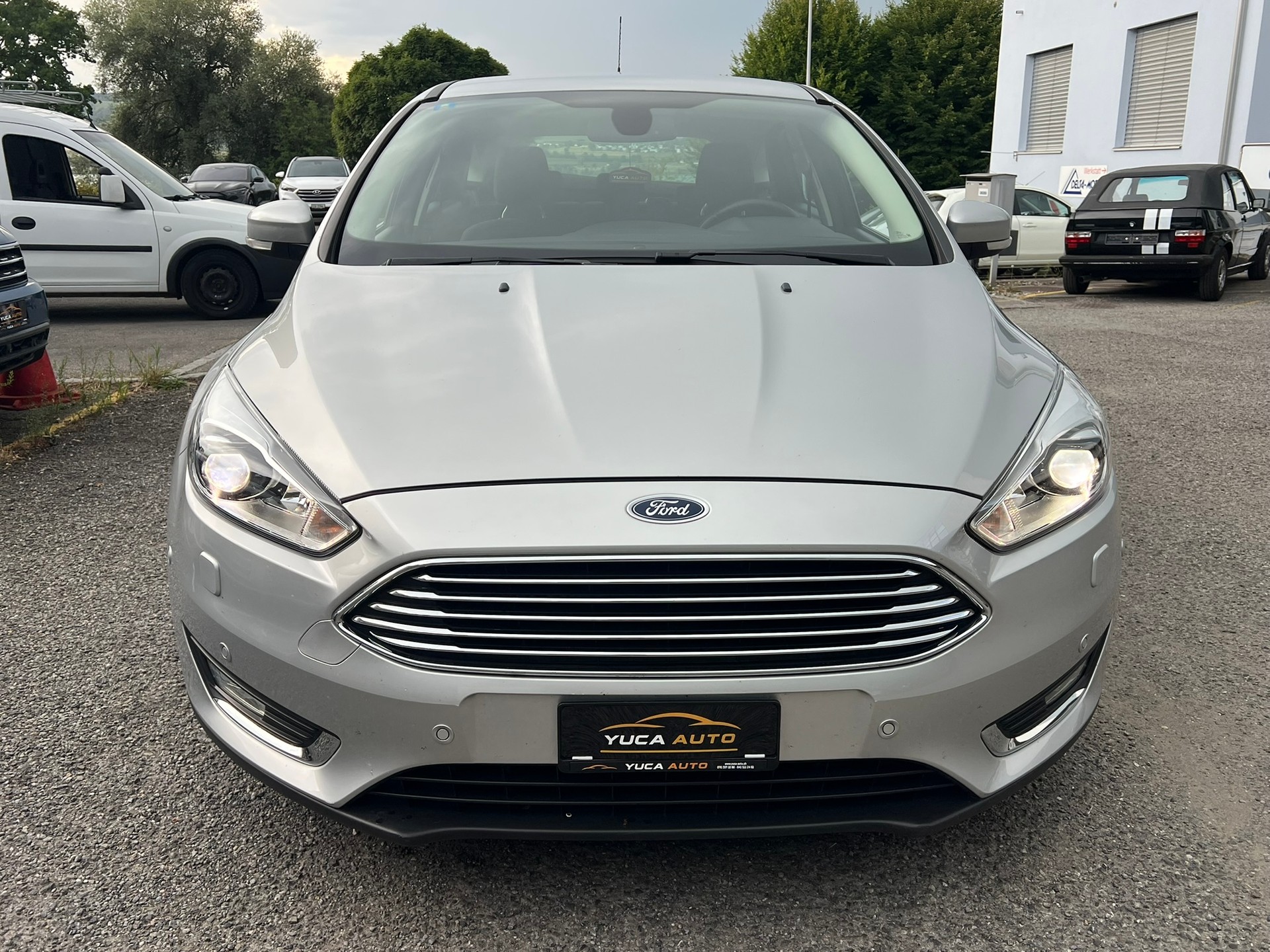 FORD Focus 1.5 SCTi Titanium Automatic-image-0