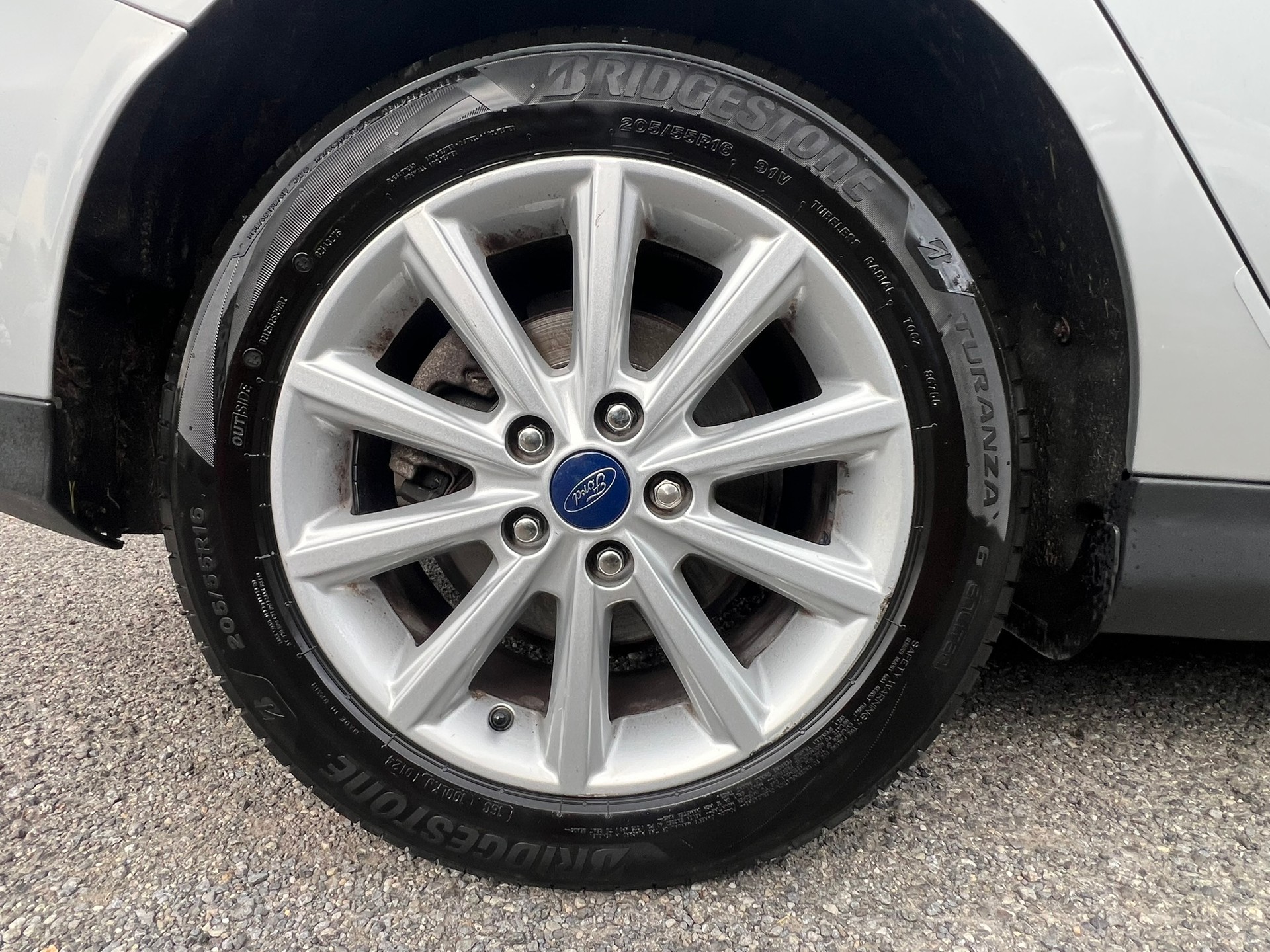 FORD Focus 1.5 SCTi Titanium Automatic-image-7
