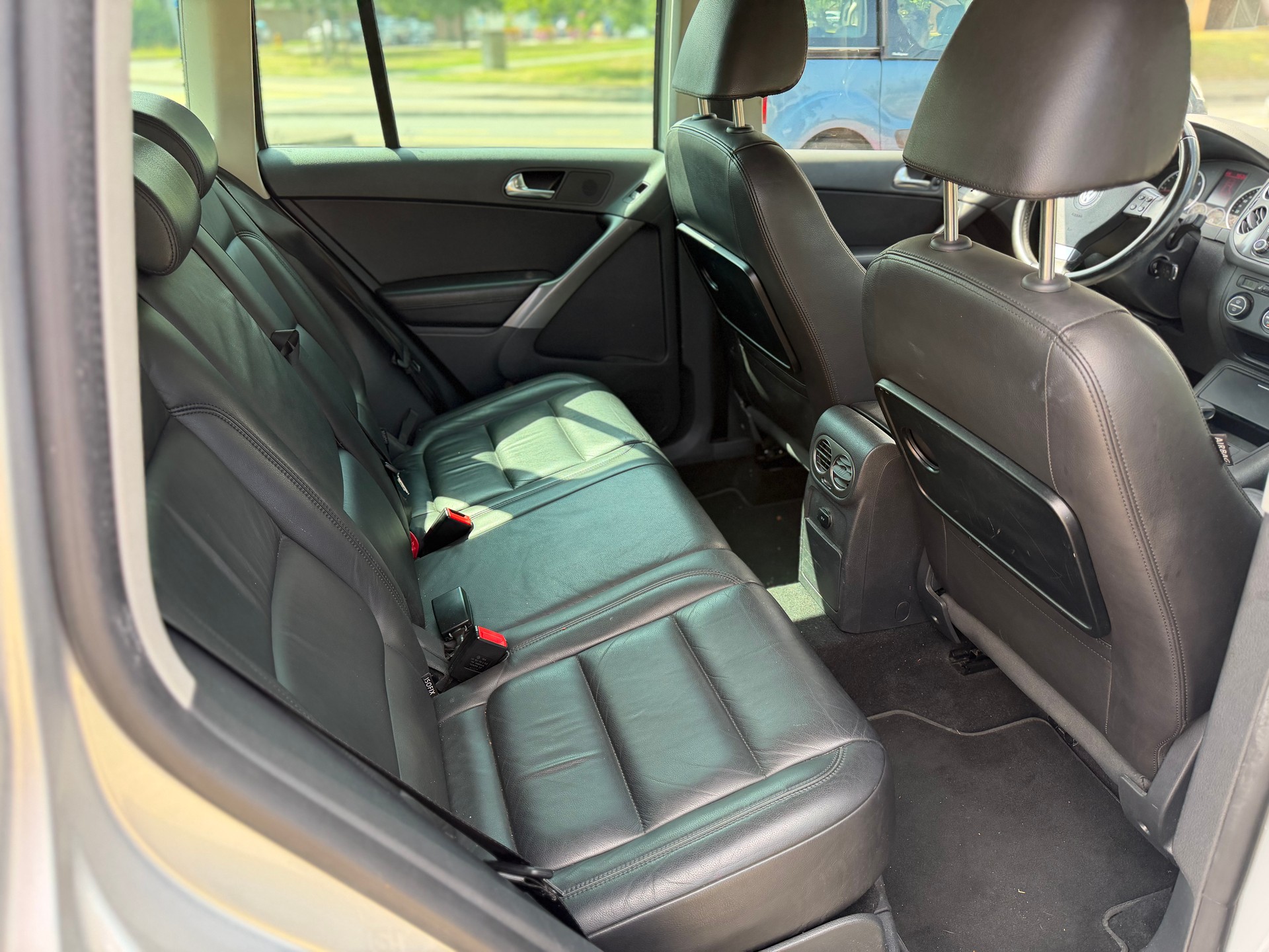 VW Tiguan 2.0 TDI Trend&Fun Tiptronic-image-13