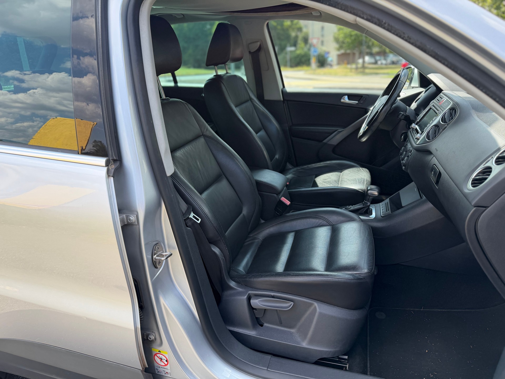 VW Tiguan 2.0 TDI Trend&Fun Tiptronic-image-12