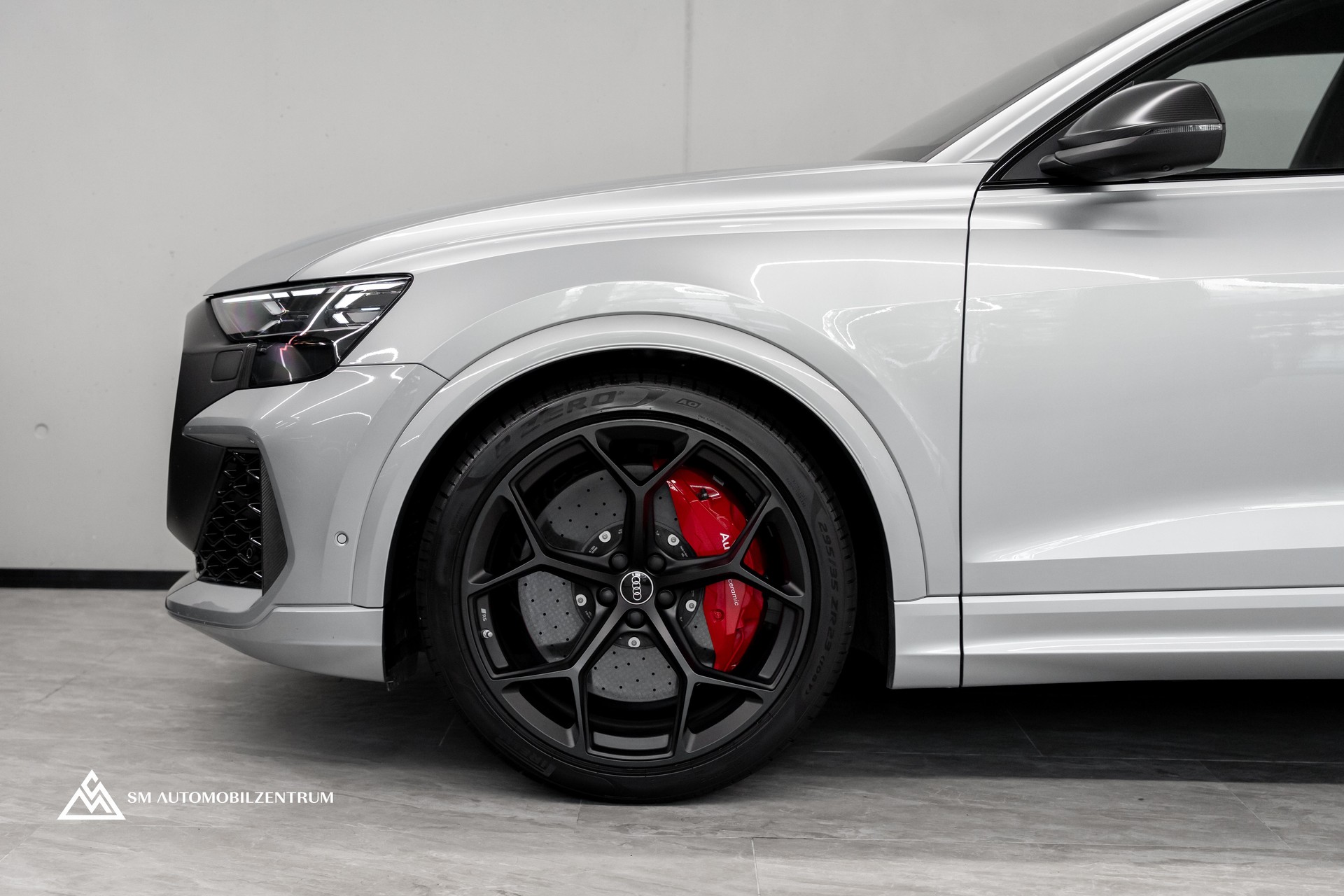 AUDI RS Q8 performance quattro / 305 Km/H / Carbon Exterieur / 360° / Sitzbelüftung / Massage / OLED-image-4
