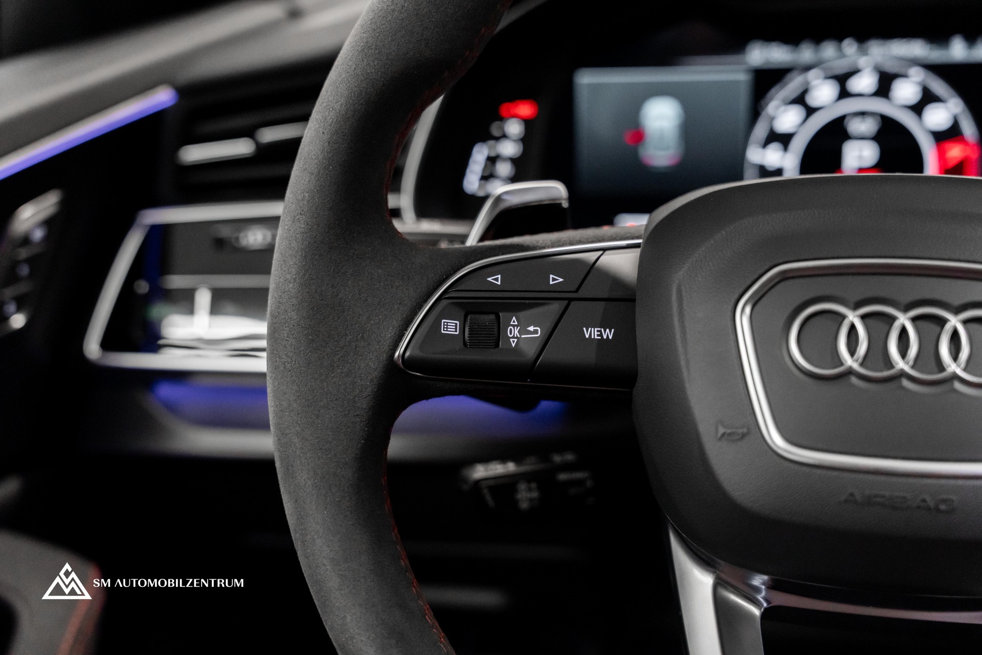 AUDI RS Q8 performance quattro / 305 Km/H / Carbon Exterieur / 360° / Sitzbelüftung / Massage / OLED-image-26
