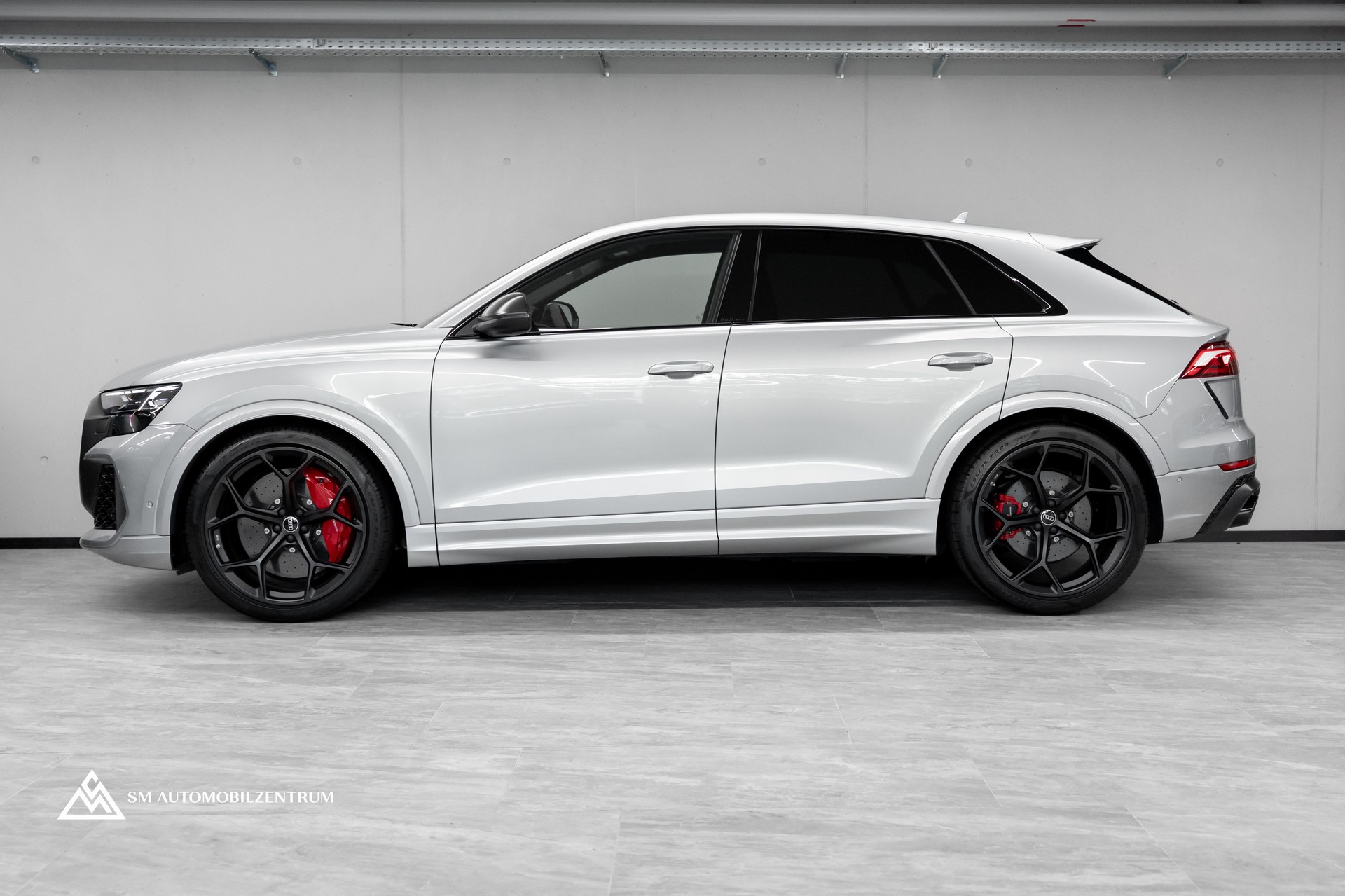 AUDI RS Q8 performance quattro / 305 Km/H / Carbon Exterieur / 360° / Sitzbelüftung / Massage / OLED-image-6