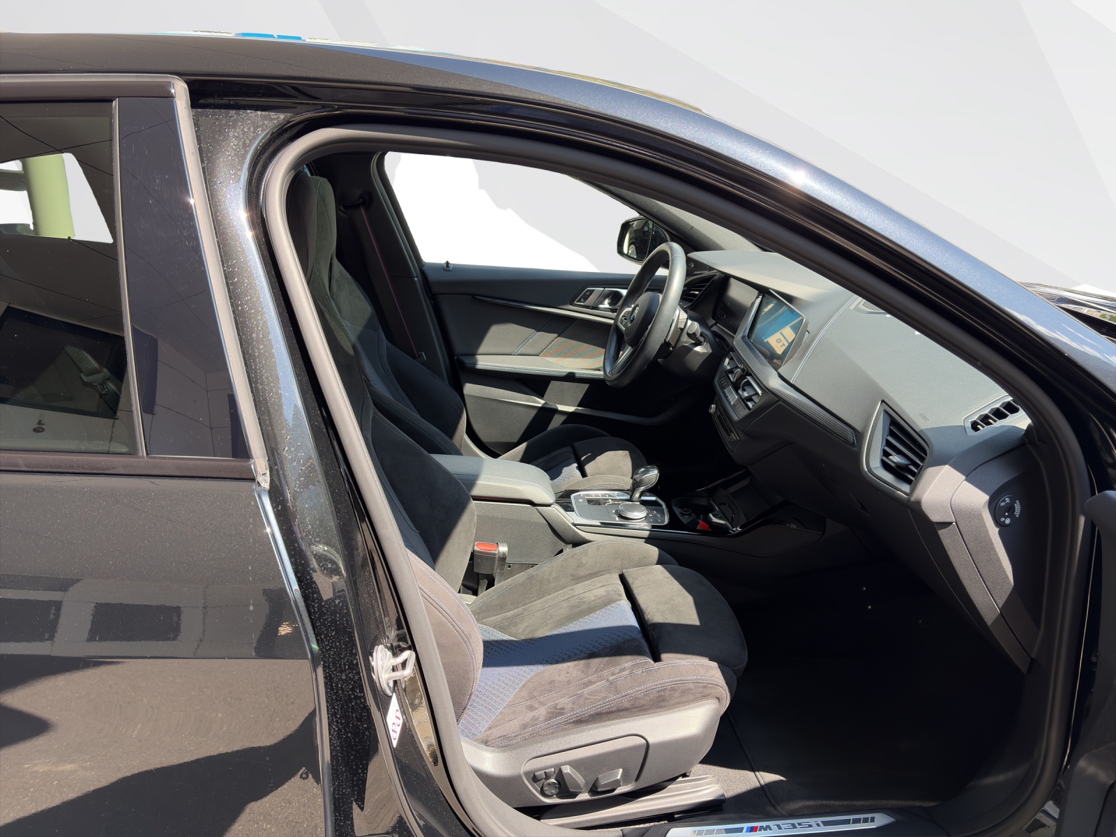 BMW M135i xDrive-image-15
