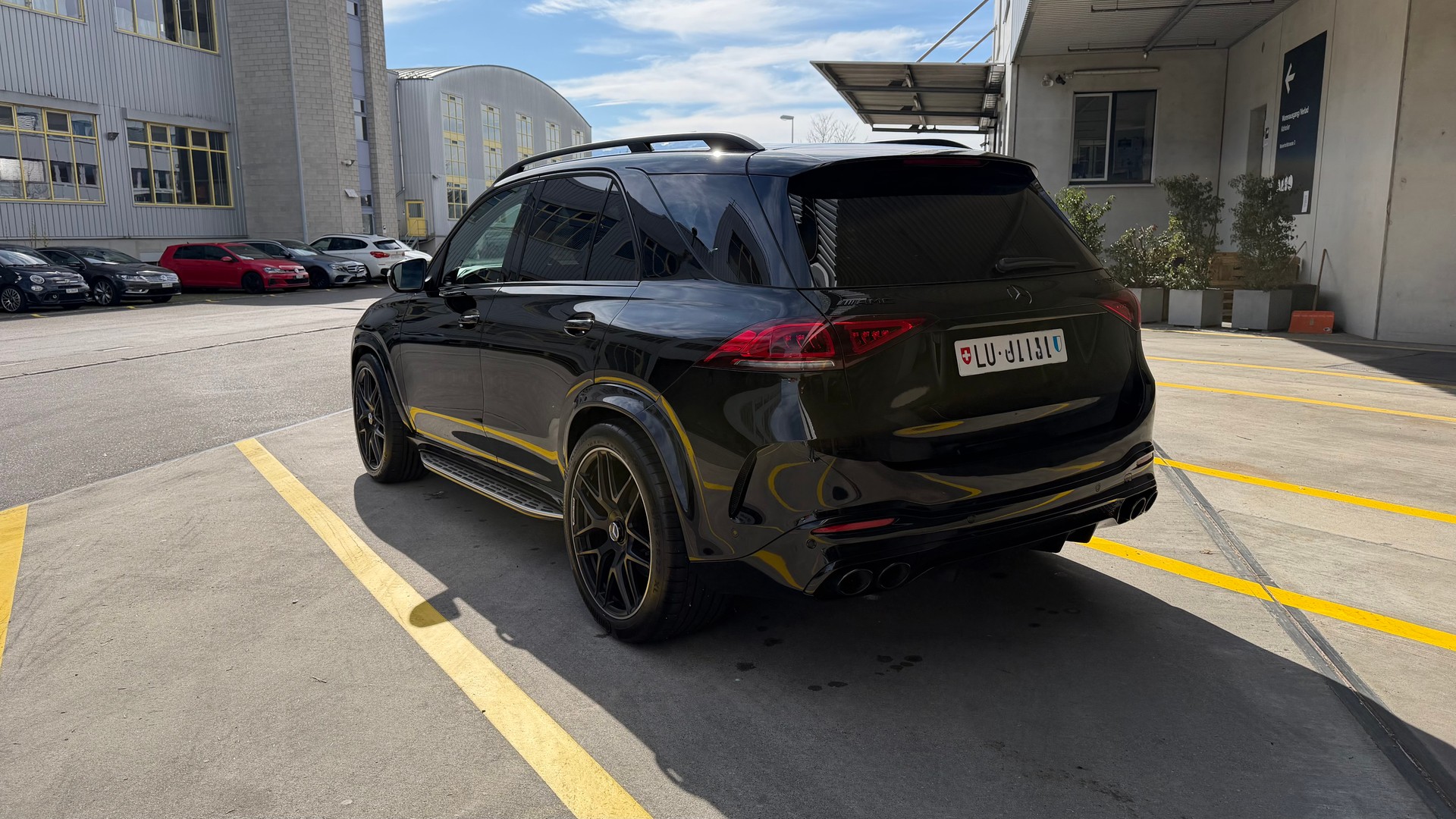 MERCEDES-BENZ GLE 53 AMG 4matic+-image-3