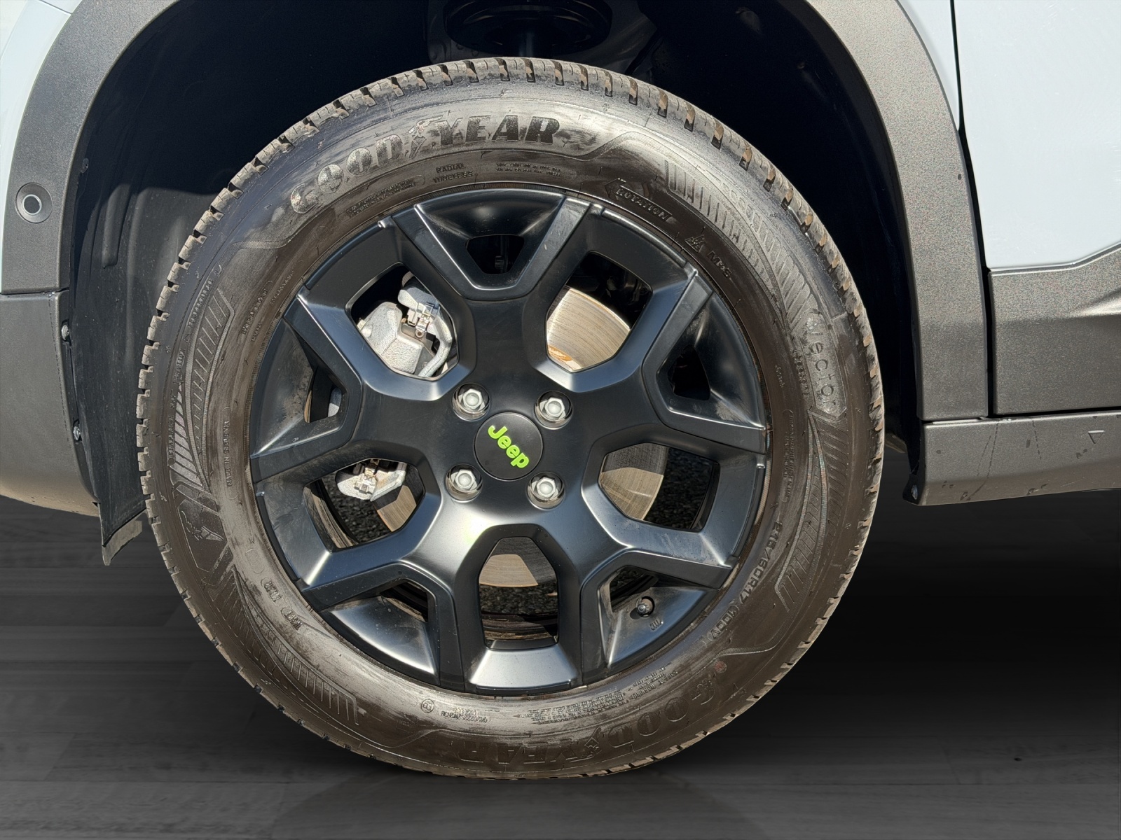 JEEP Avenger 1.2 MHEV Upland 4xe-image-10