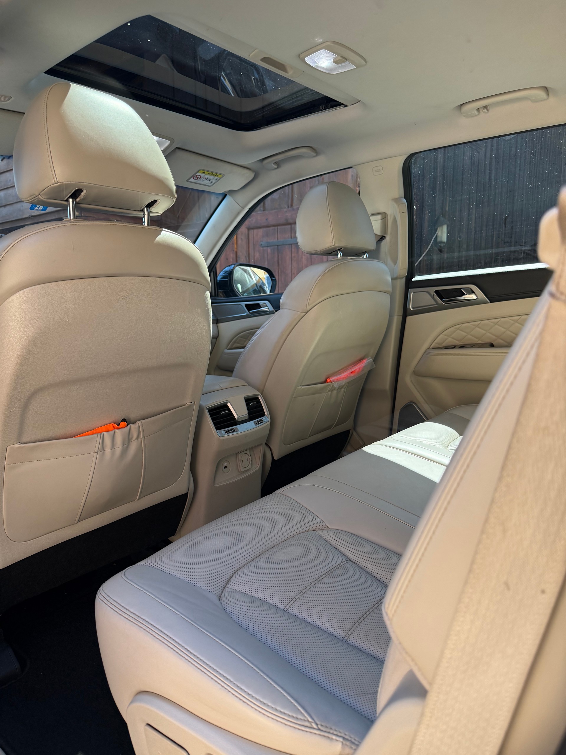 KGM-SsangYong Rexton RX220 e-XDi Sapphire 4WD-image-17