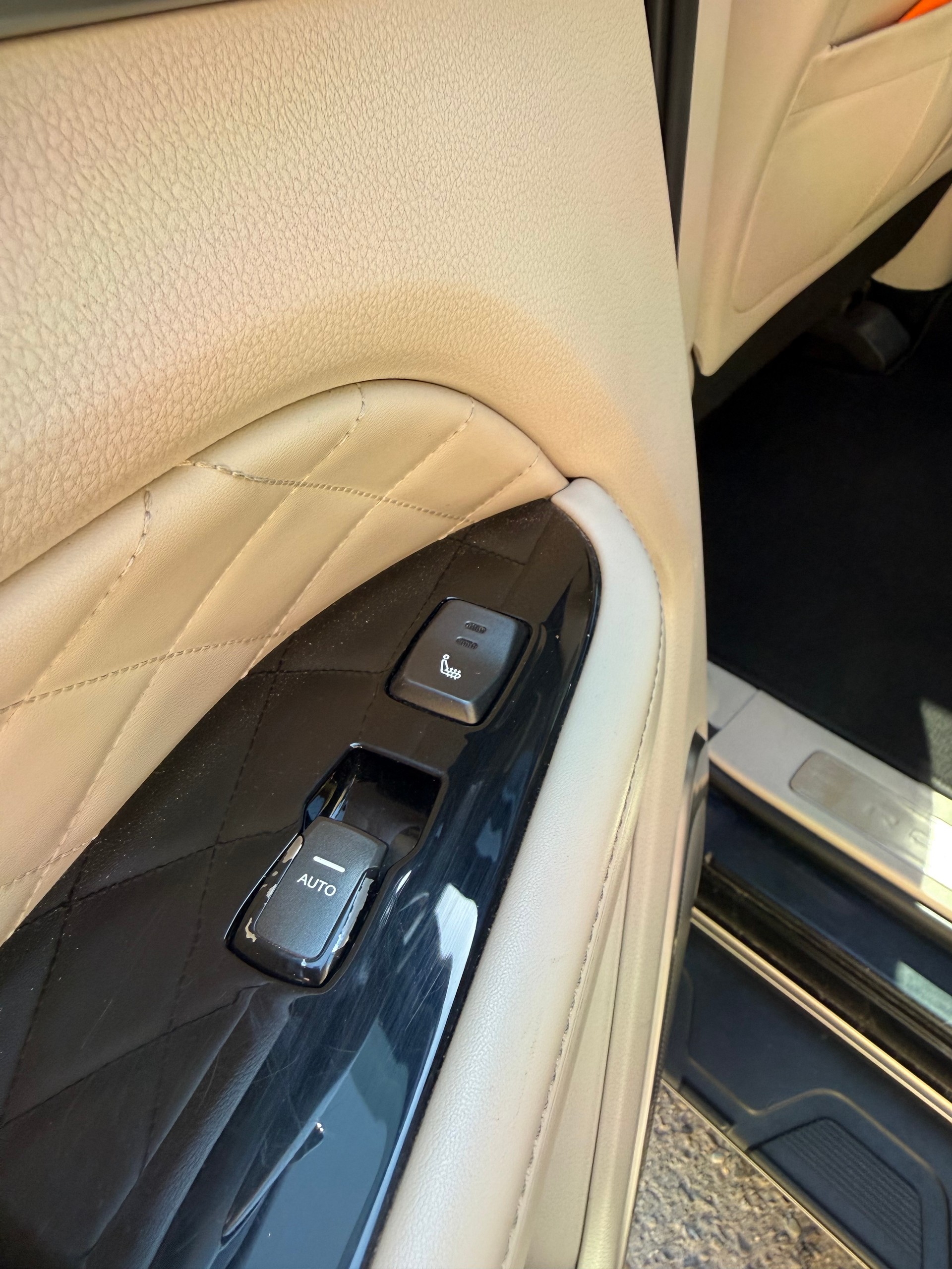 KGM-SsangYong Rexton RX220 e-XDi Sapphire 4WD-image-20