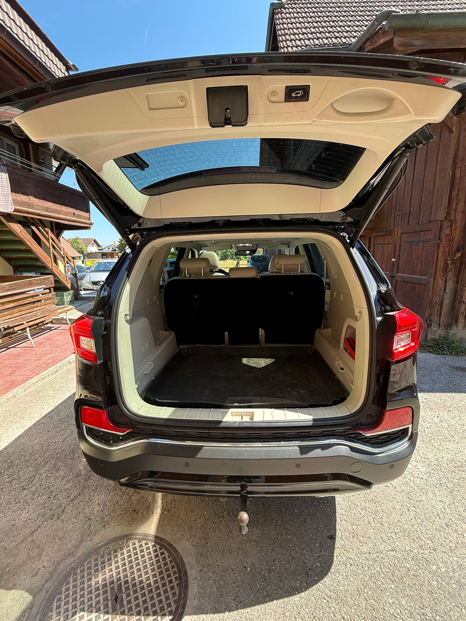 KGM-SsangYong Rexton RX220 e-XDi Sapphire 4WD-image-19
