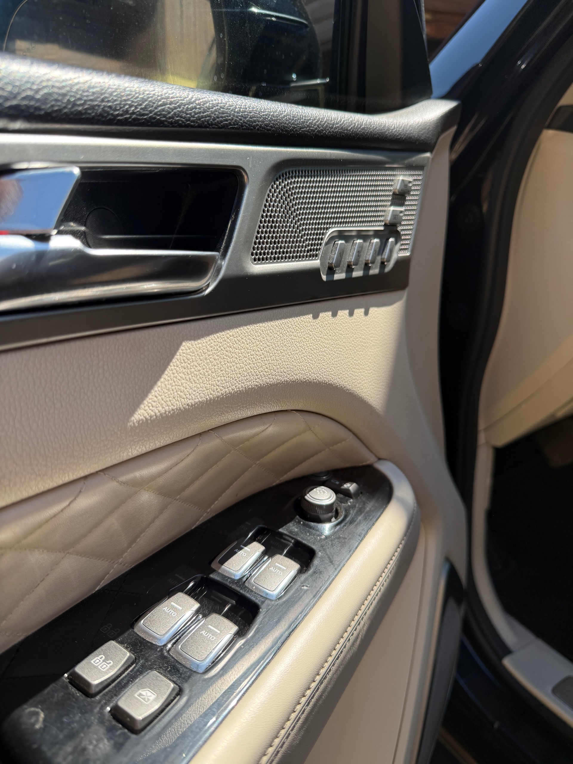 KGM-SsangYong Rexton RX220 e-XDi Sapphire 4WD-image-9