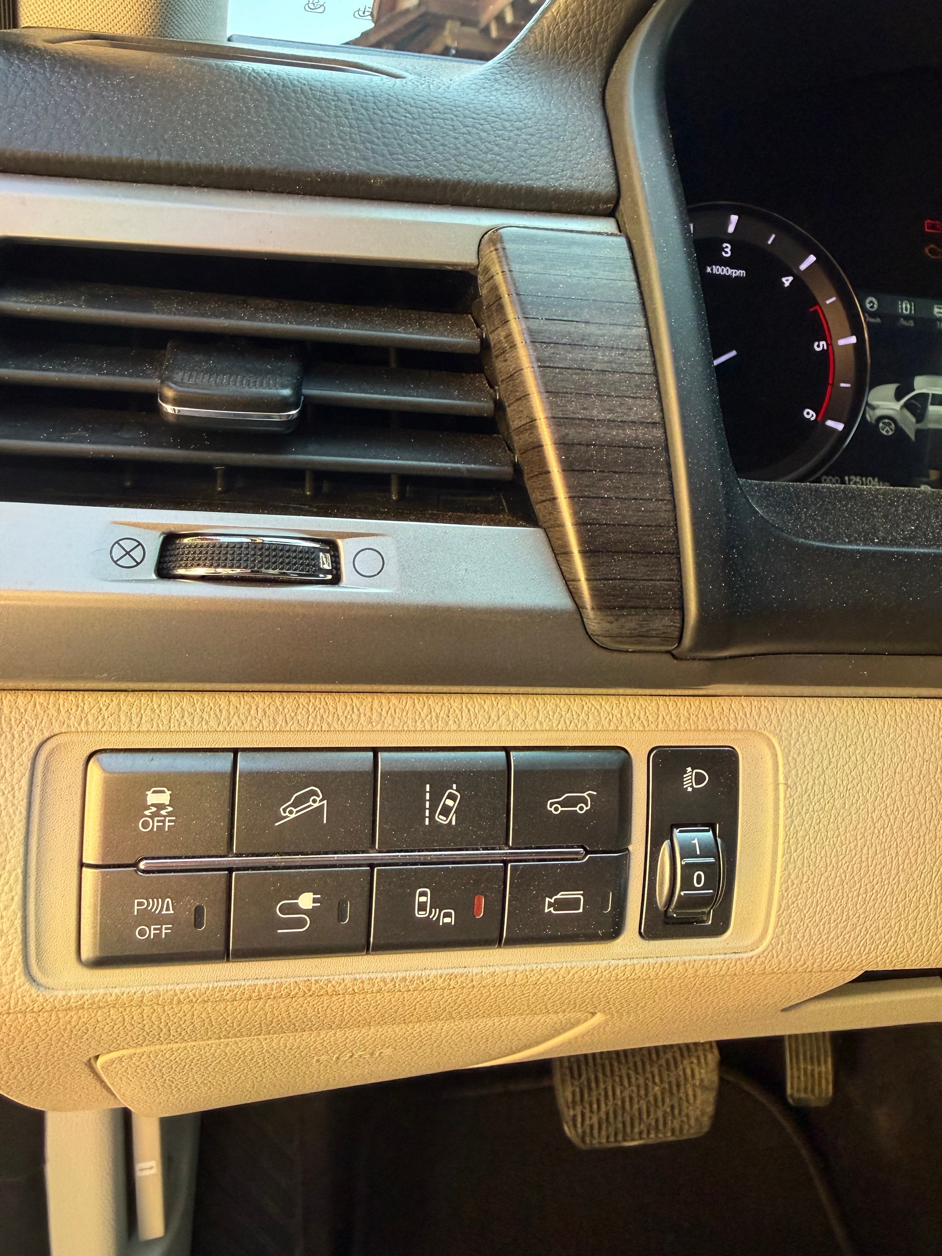 KGM-SsangYong Rexton RX220 e-XDi Sapphire 4WD-image-10