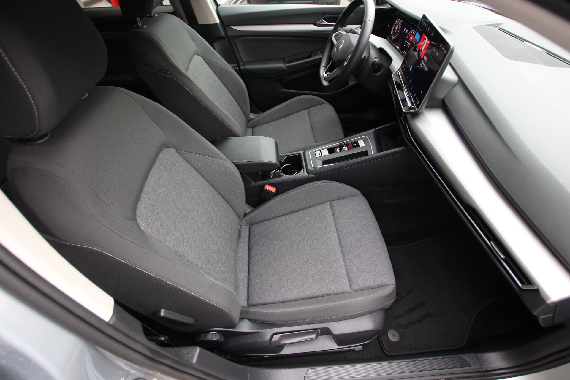 VW Golf 2.0 TDI Style DSG *Werksgarantie bis 06.2030*-image-11