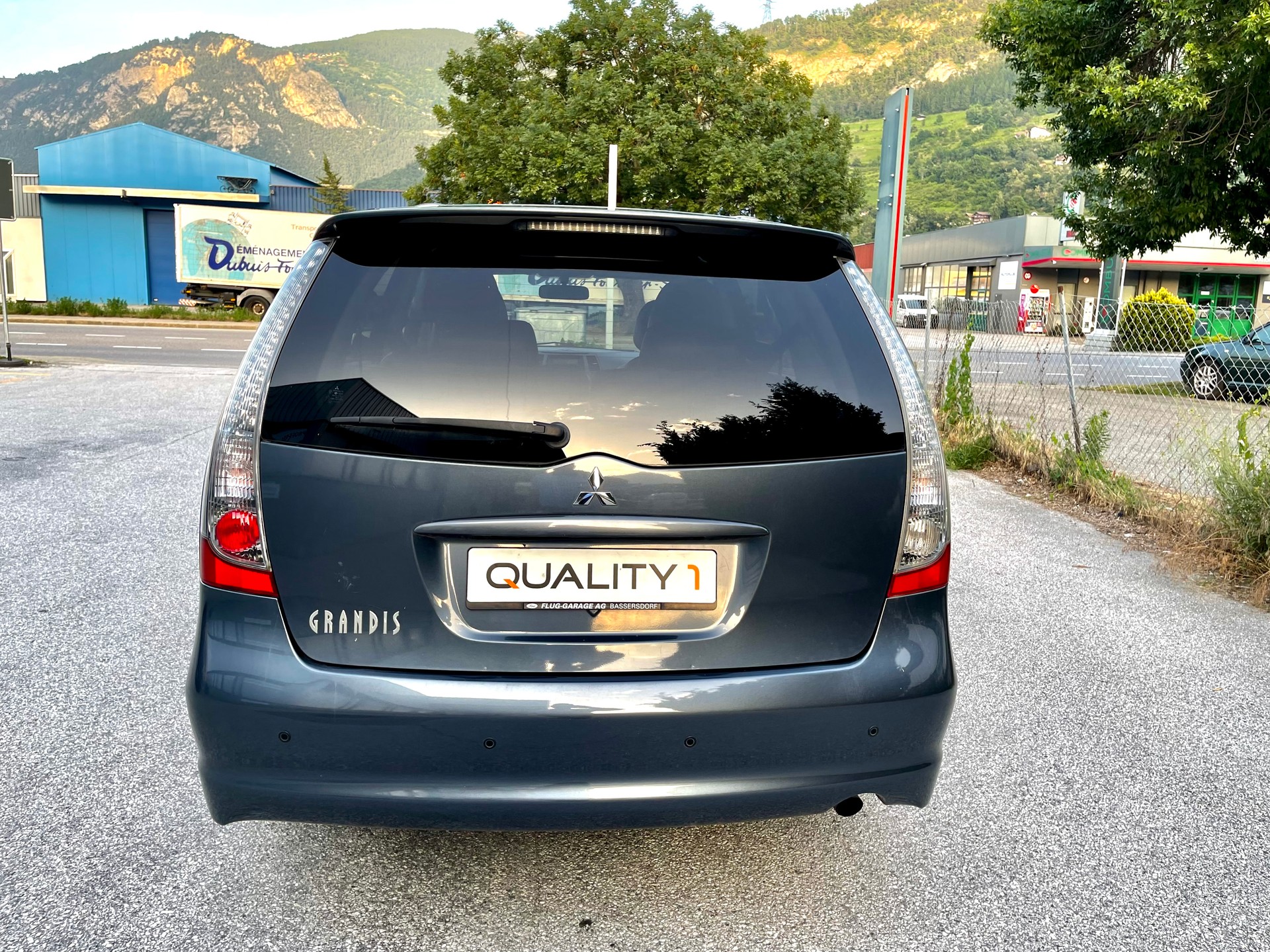 MITSUBISHI Grandis 2.4 16V Executive-image-15