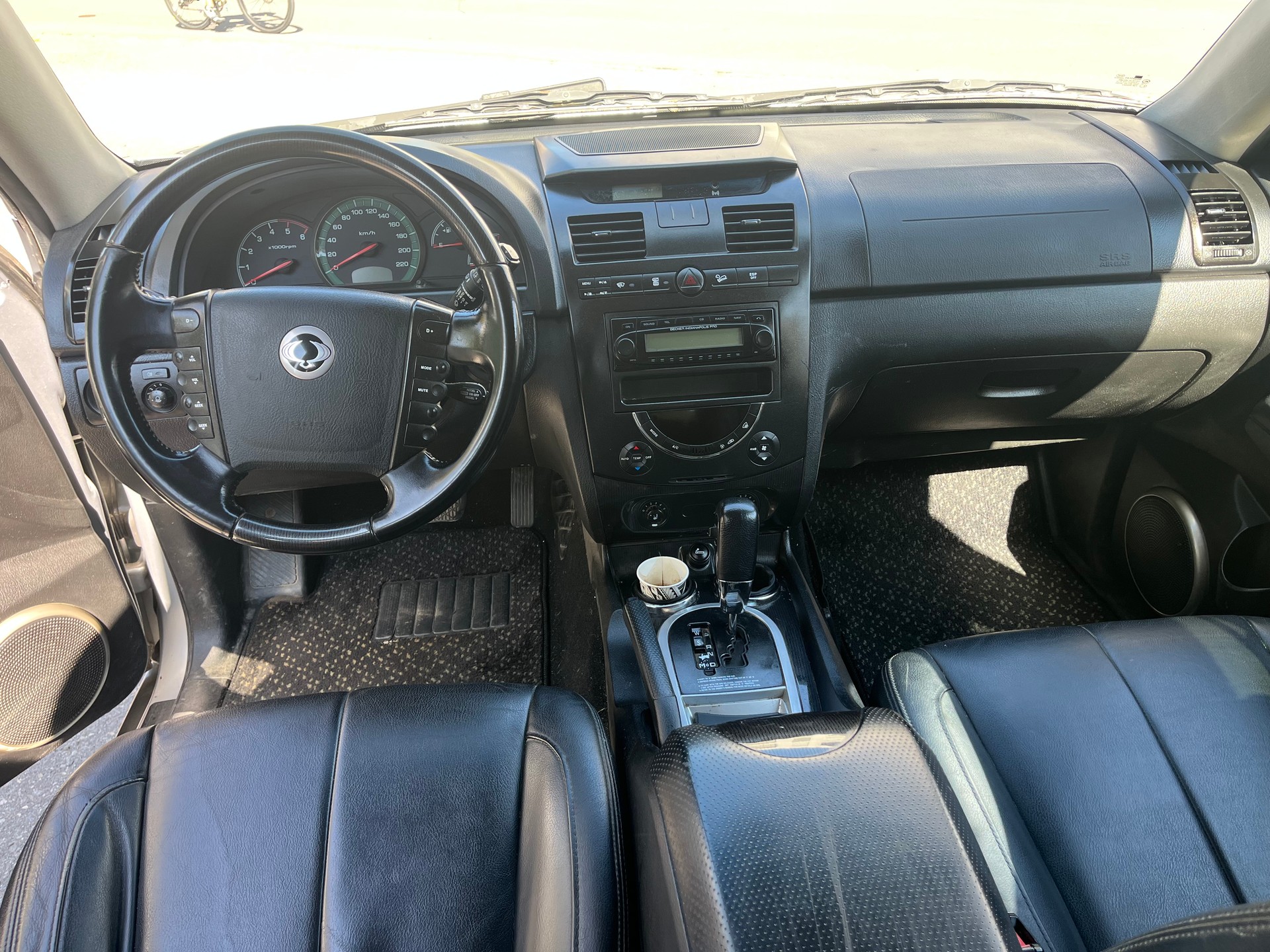 KGM-SsangYong Rexton RX 270 Xdi Deluxe Automatic-image-7