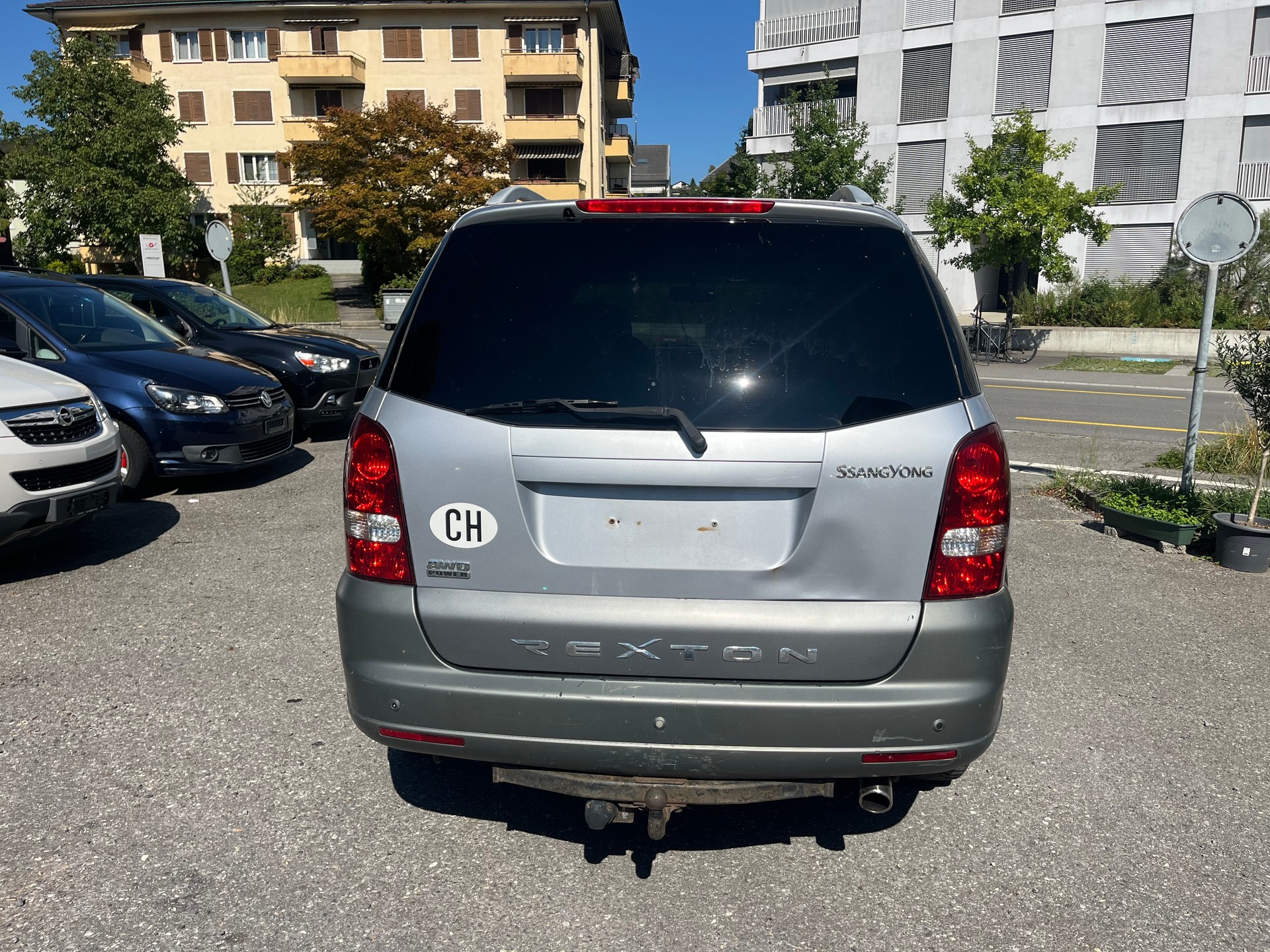 KGM-SsangYong Rexton RX 270 Xdi Deluxe Automatic-image-3