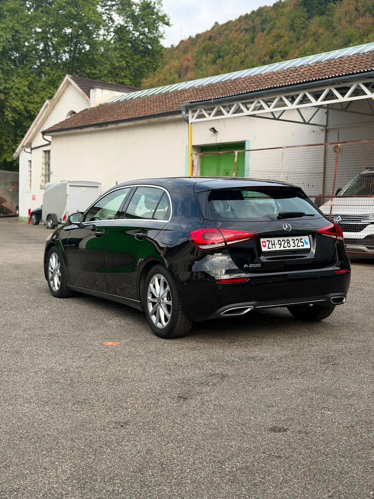 MERCEDES-BENZ A 200-image-1