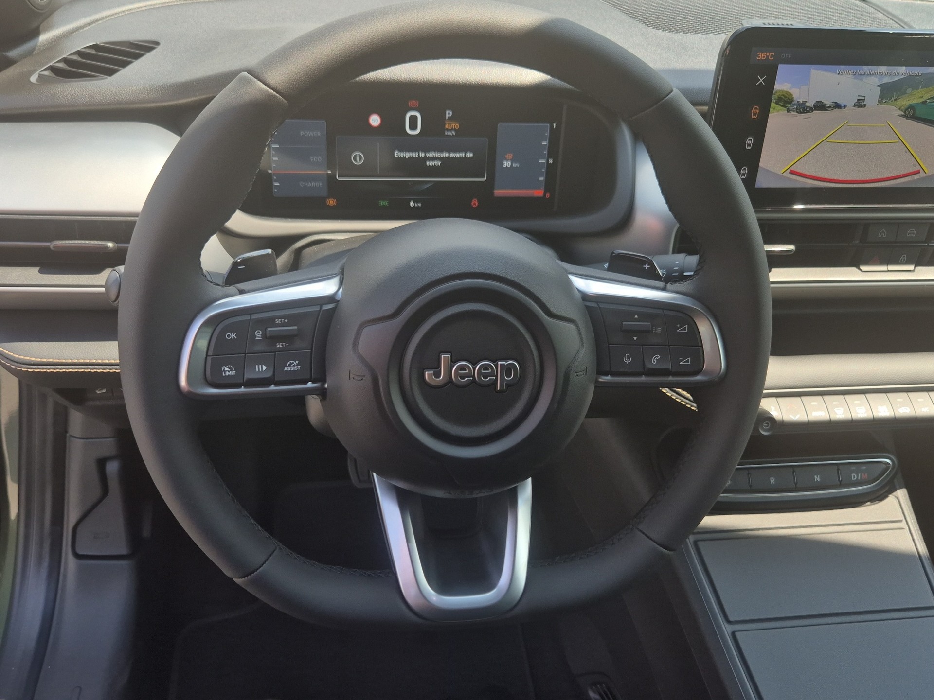 JEEP Avenger 1.2 MHEV 85th Anniversary 4xe-image-9