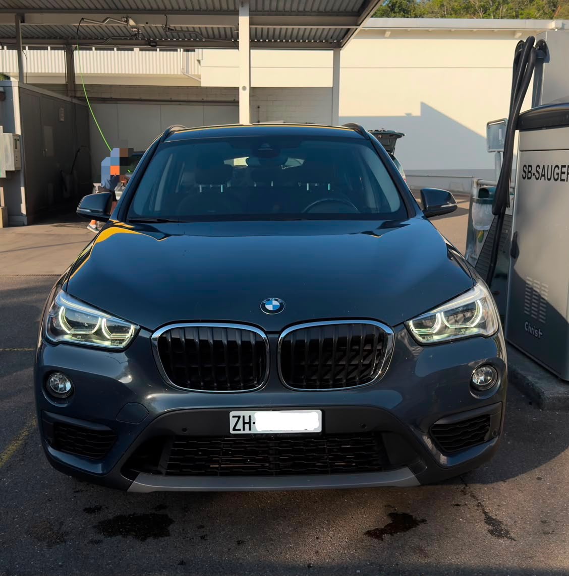 BMW X1 xDrive 18d Steptronic-image-0